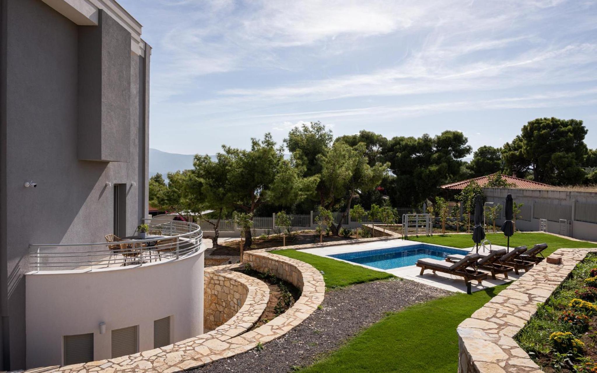 Cavos Boutique Homes