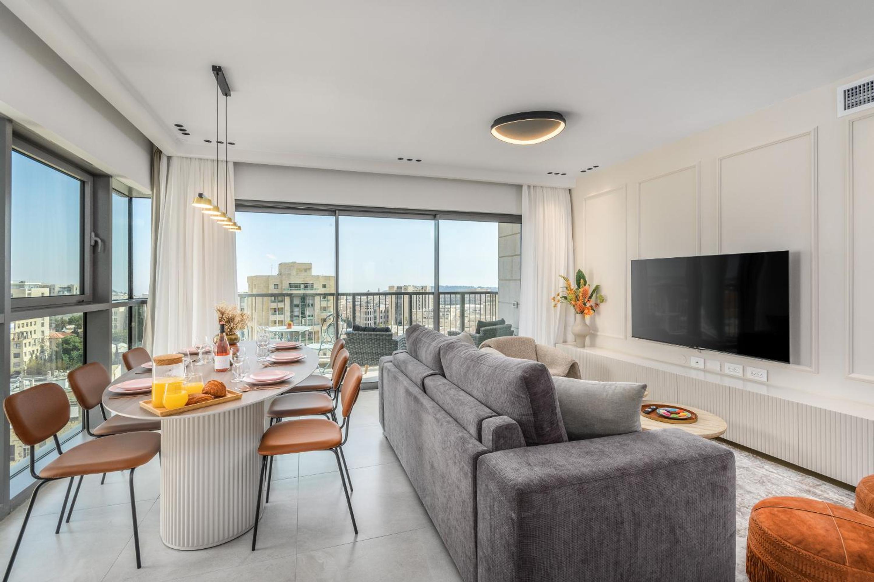 Savyon Wiew Tower Apartment hotel - Sea-u-Jerusalem