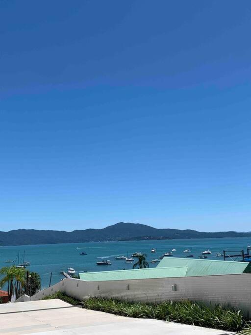Flat Marinas Jurerê Leste