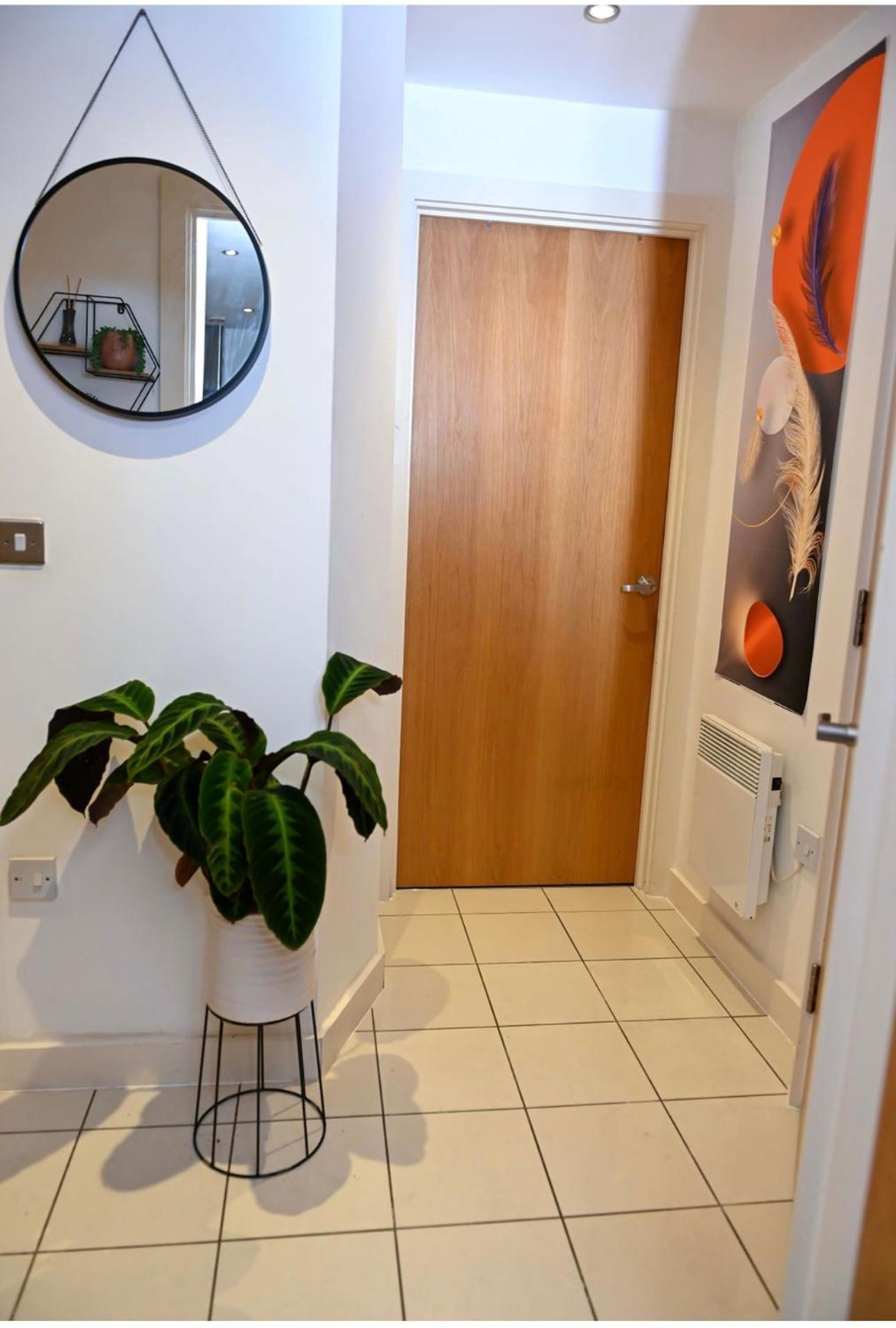 Room in a Flat view 3