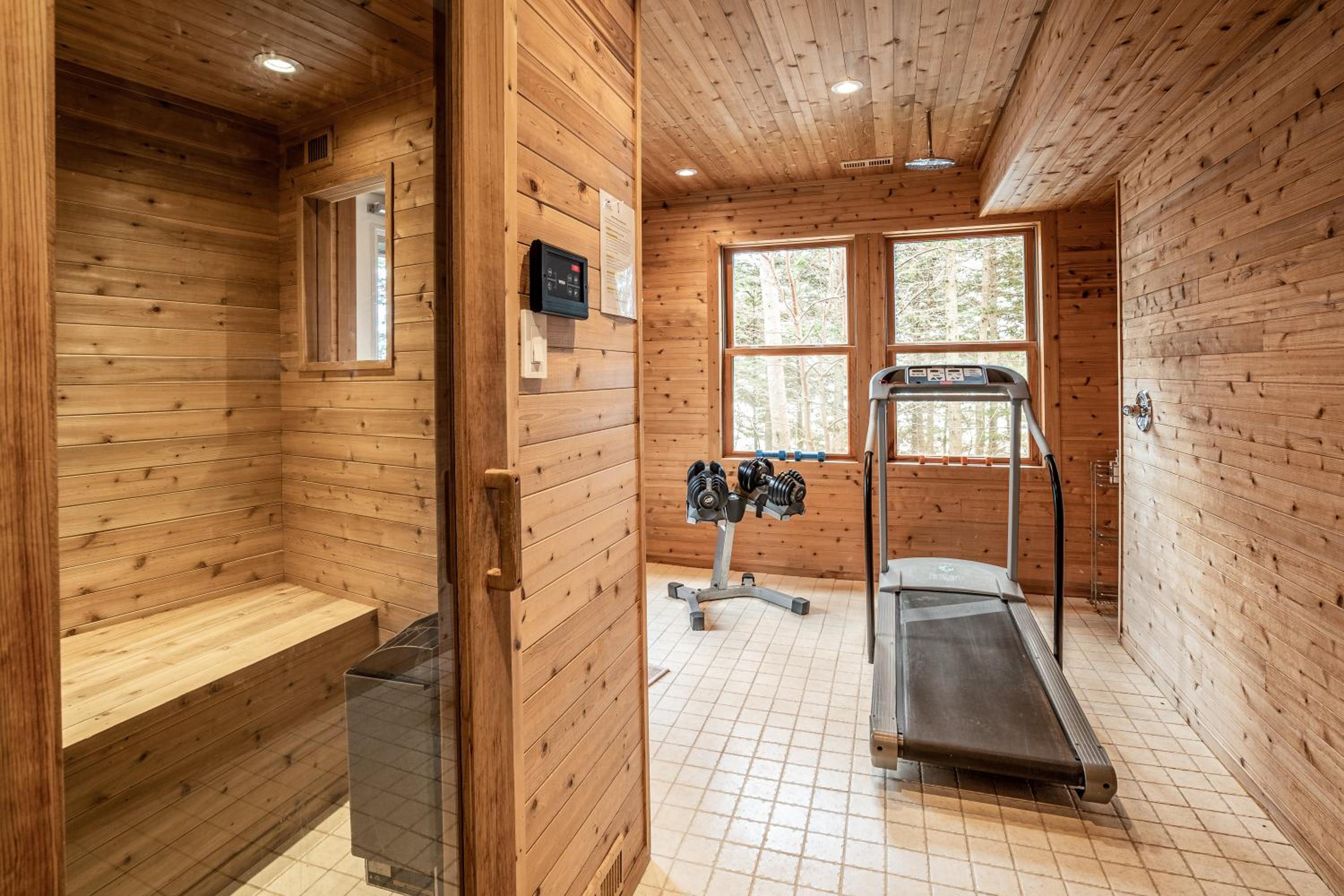 Lodging at Goose Cove Retreat - Trinity, Newfoundland