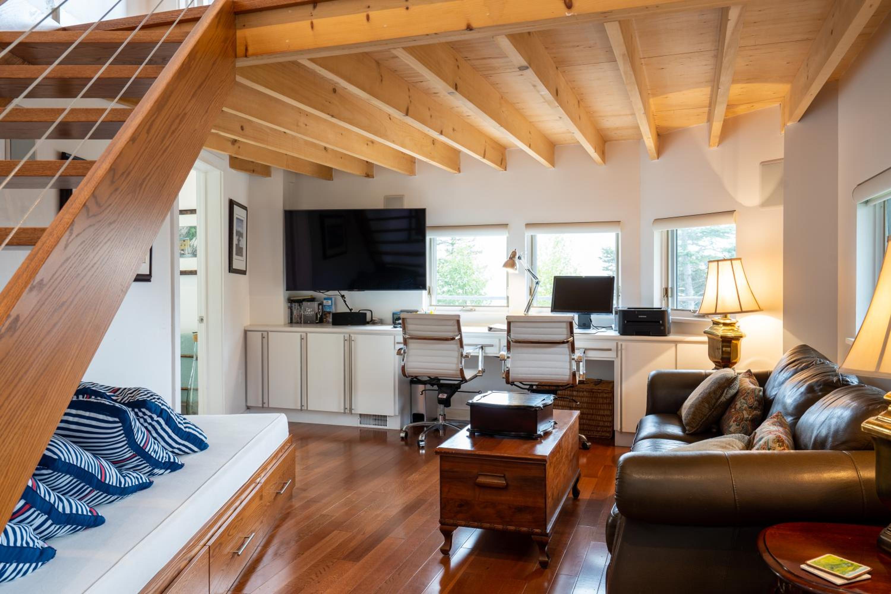 Lodging at Goose Cove Retreat - Trinity, Newfoundland
