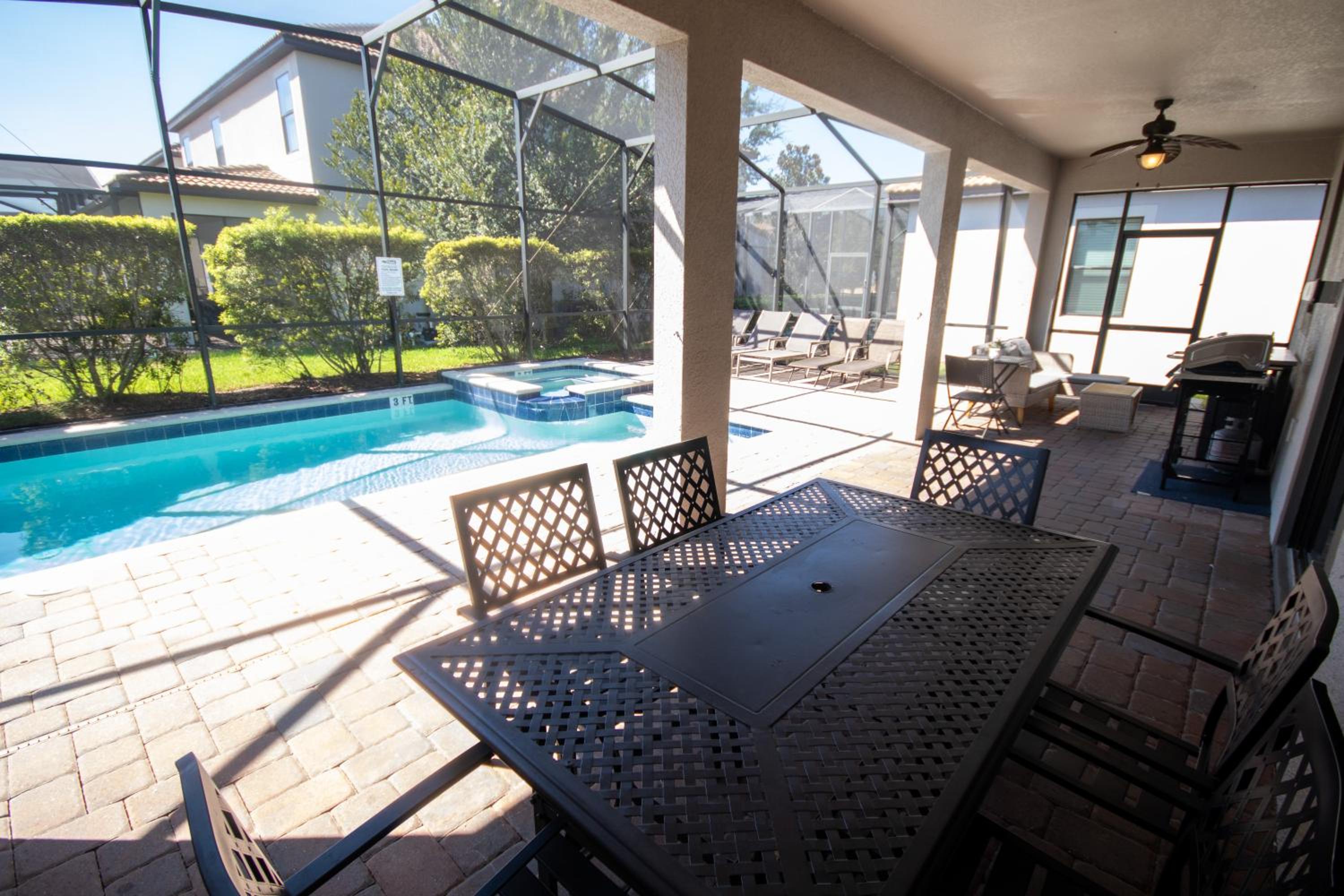 Complete 6BR6BA Vacation Home with Private Pool Game Room CG9162 view 3