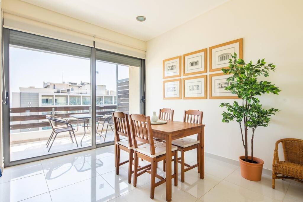 Zenios Rafina - Sea View Rental with Easy Access to the Islands photo 5