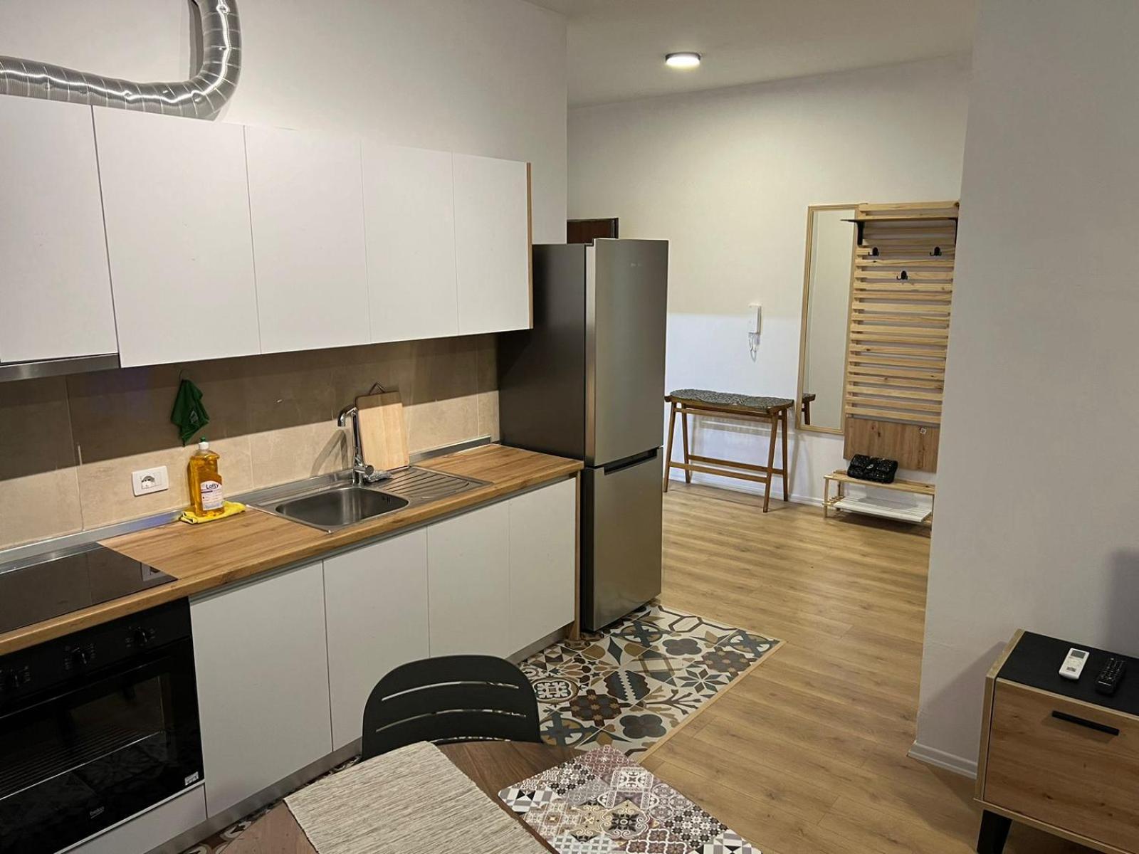Thyamis Apartment