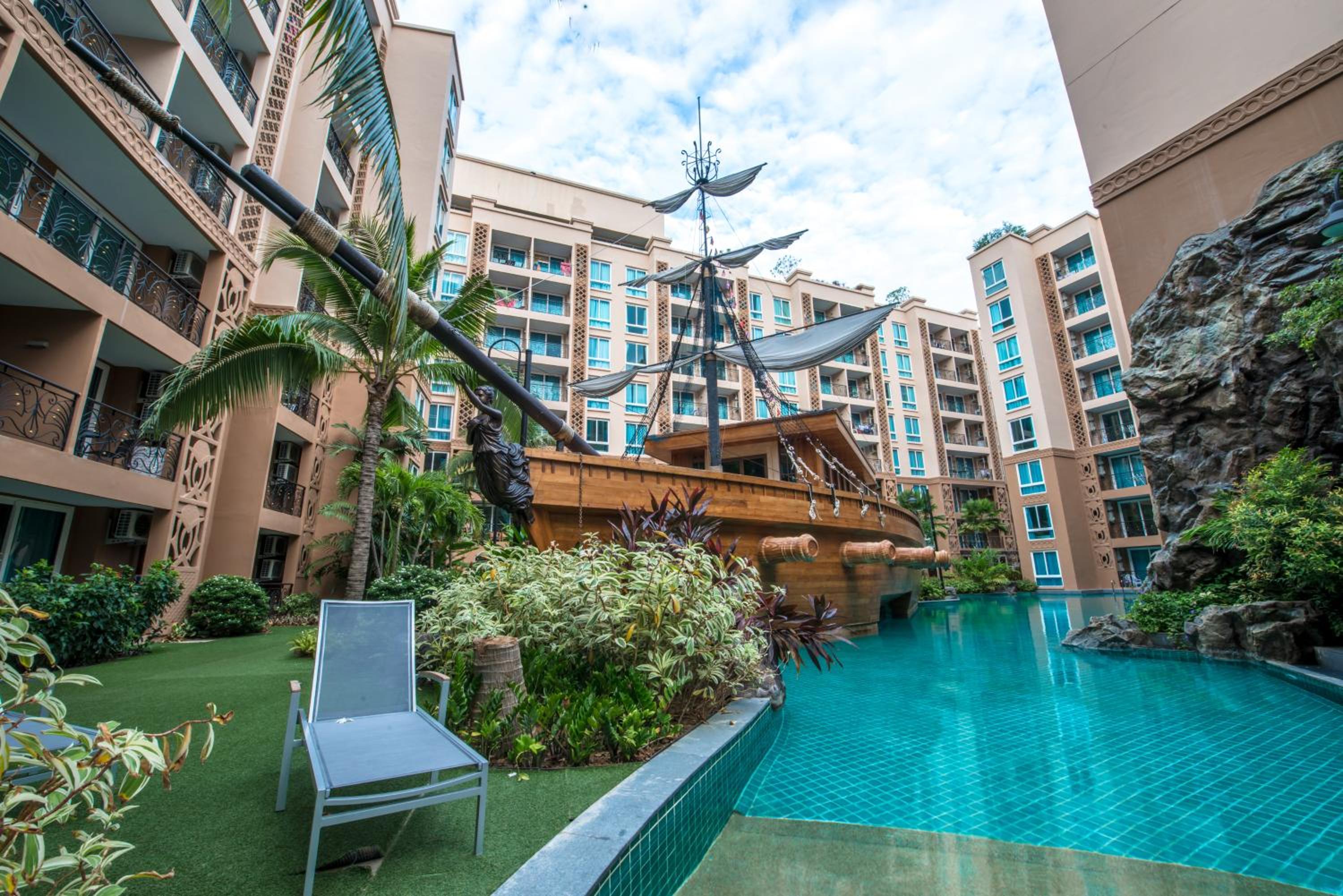 Atlantis Condo Resort Pattaya