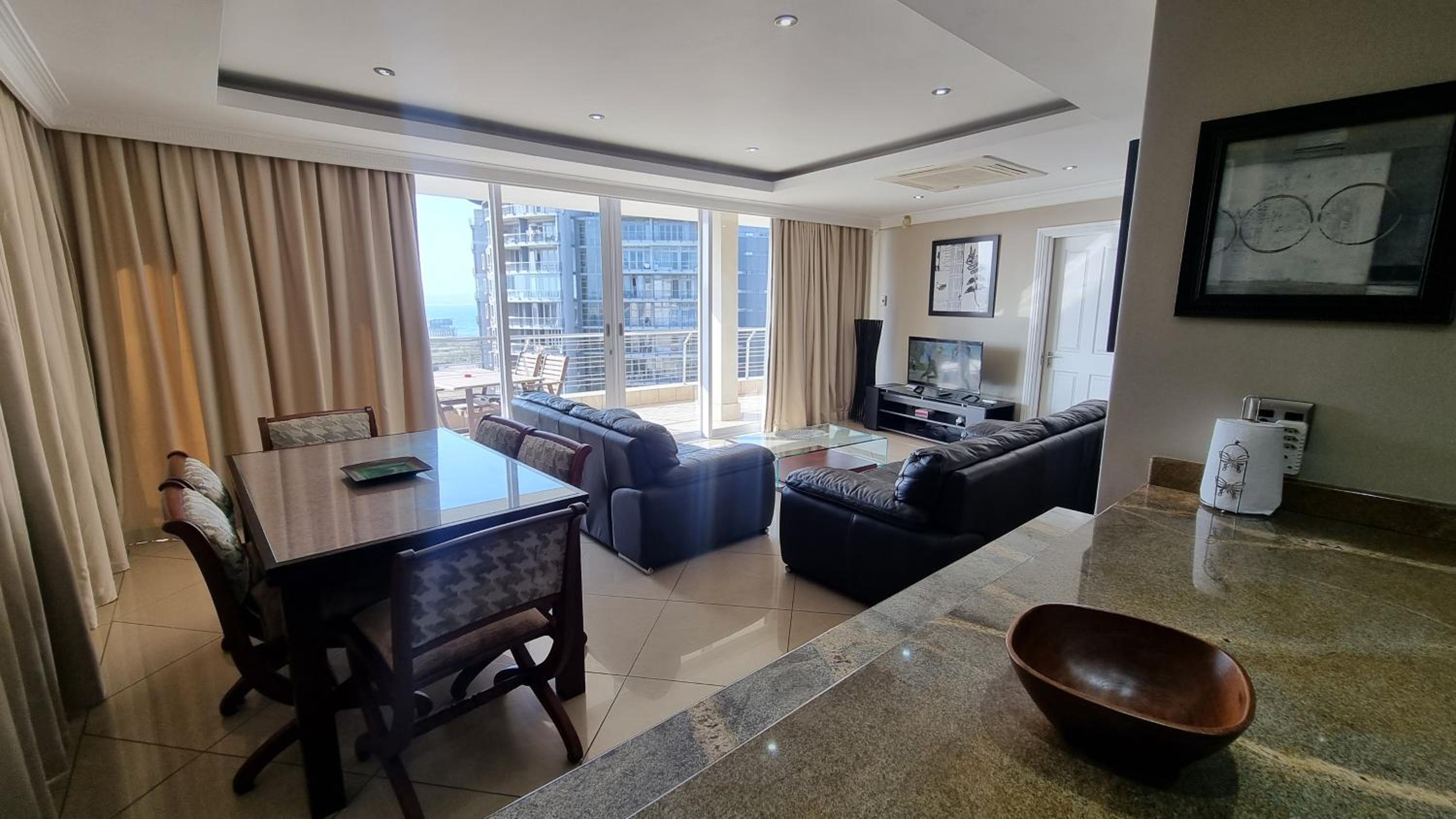 Accommodation Front - Sophisticated 6 Sleeper with Stunning Views