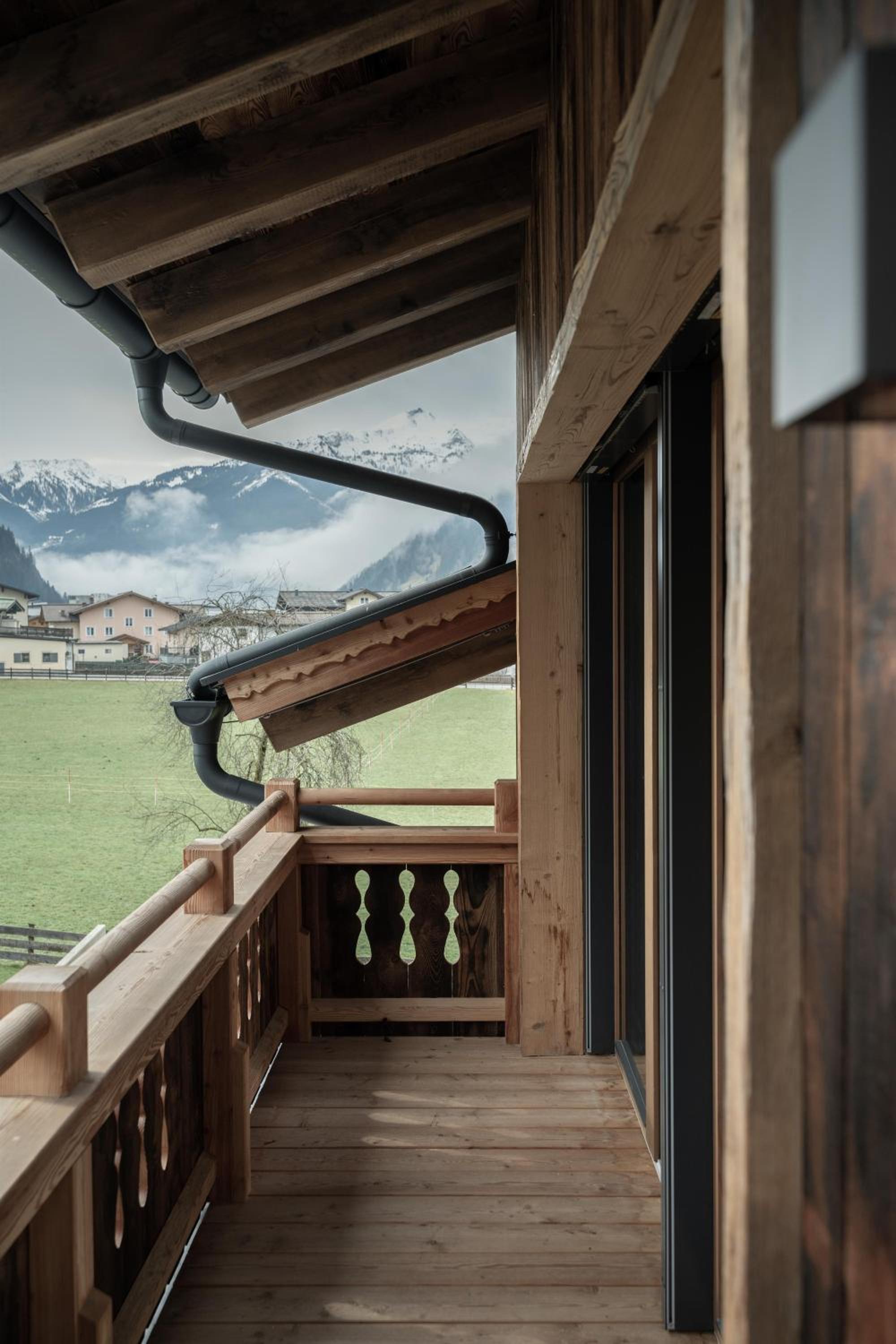 Alpine Lofts M26