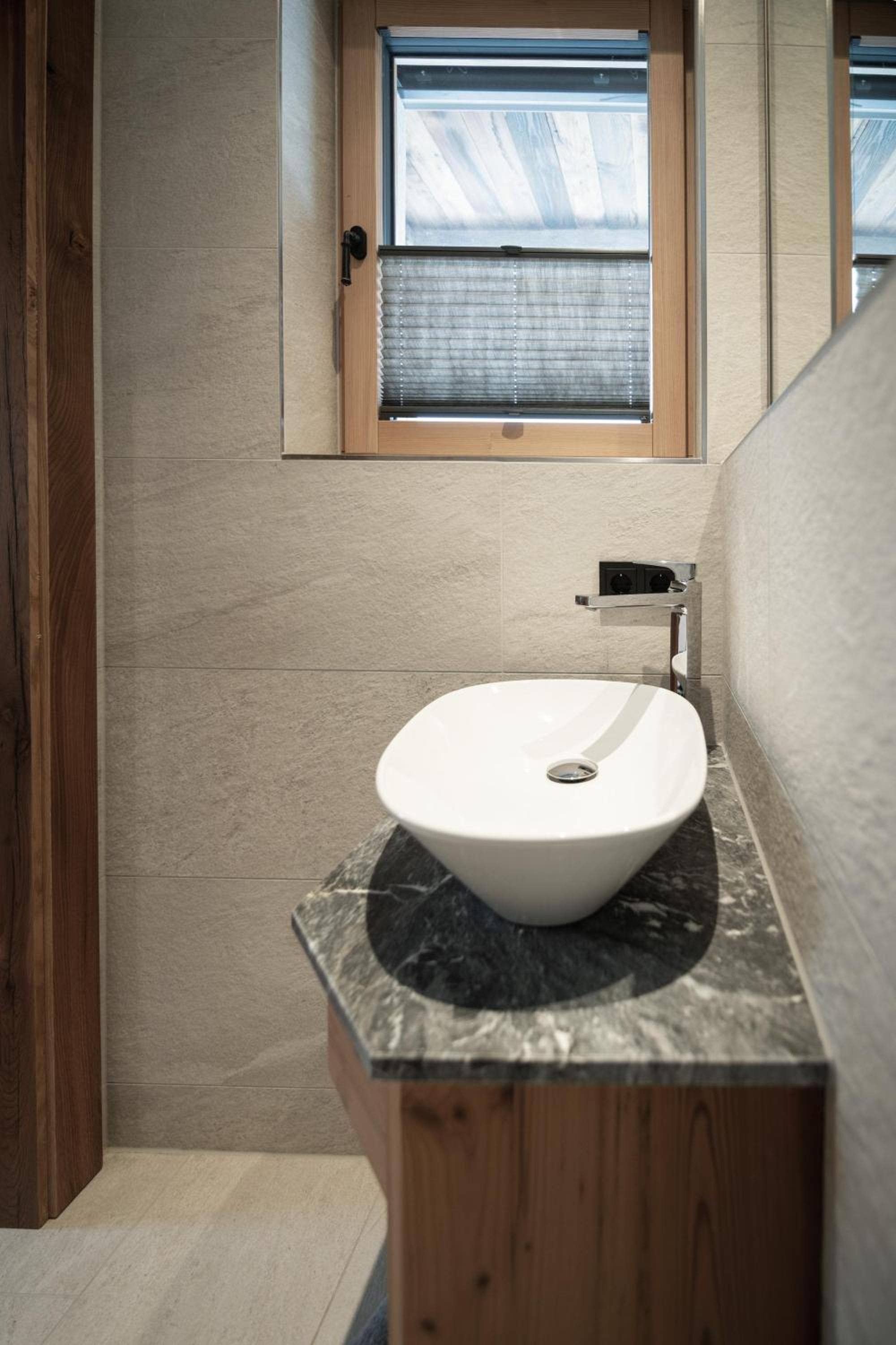Alpine Lofts M26