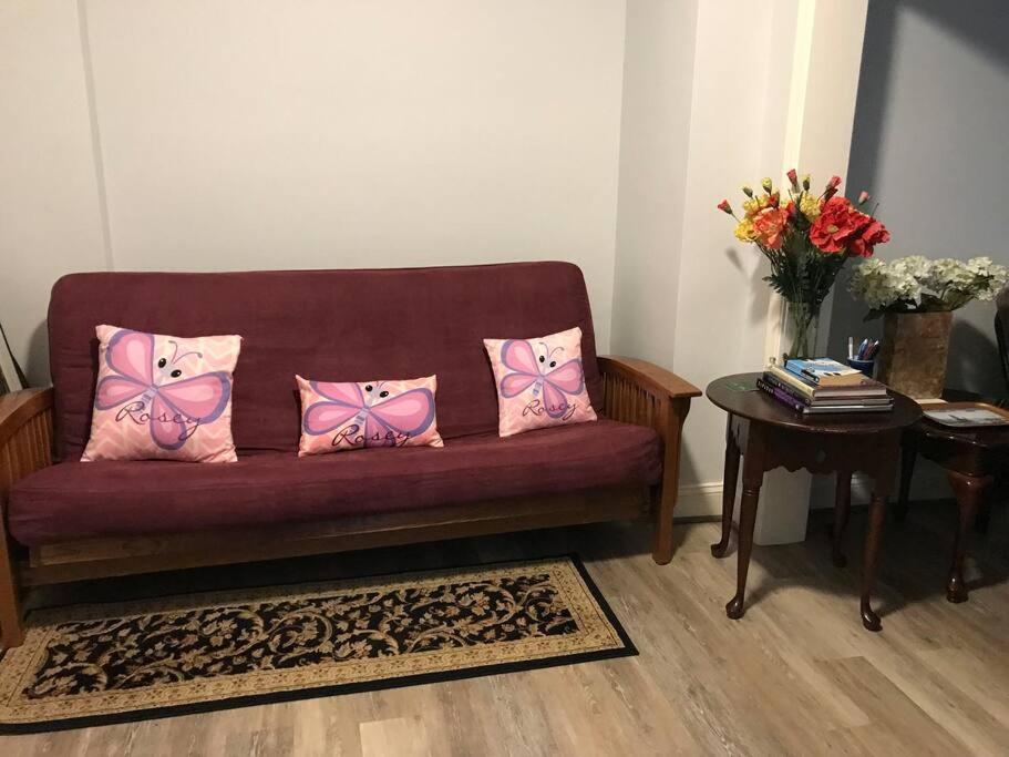 CLARENDON,SUPRLOCATION,8ppl,PRIVATE,METRO,PARK view 3