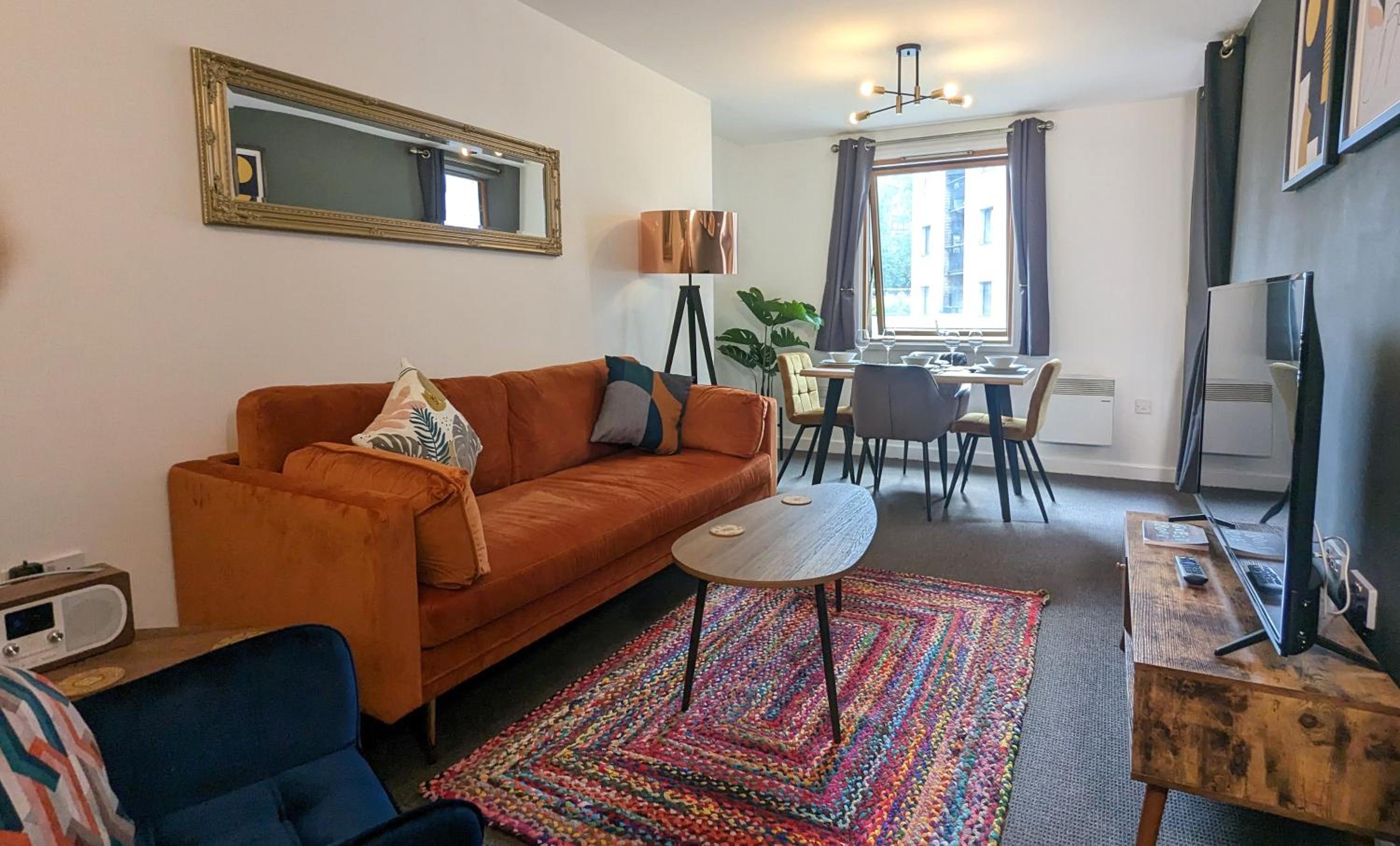Beautiful Modern Coventry City Centre Apartment view 2