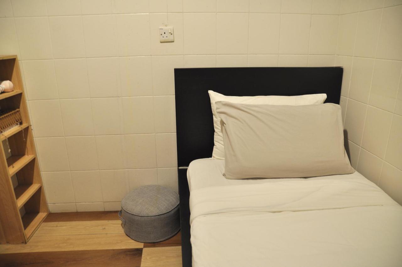 GRAYHAUS Guest House