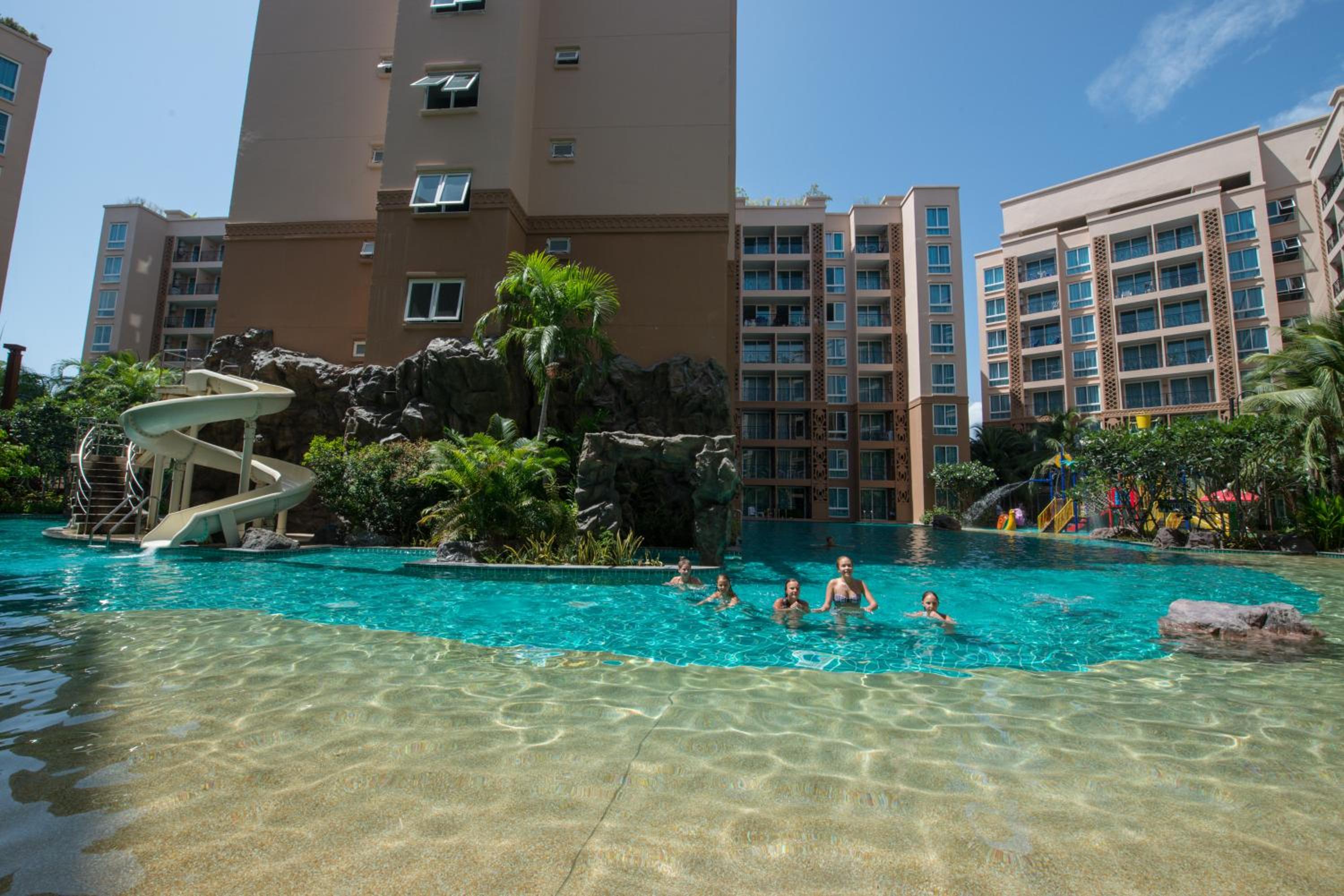Atlantis Condo Resort Pattaya