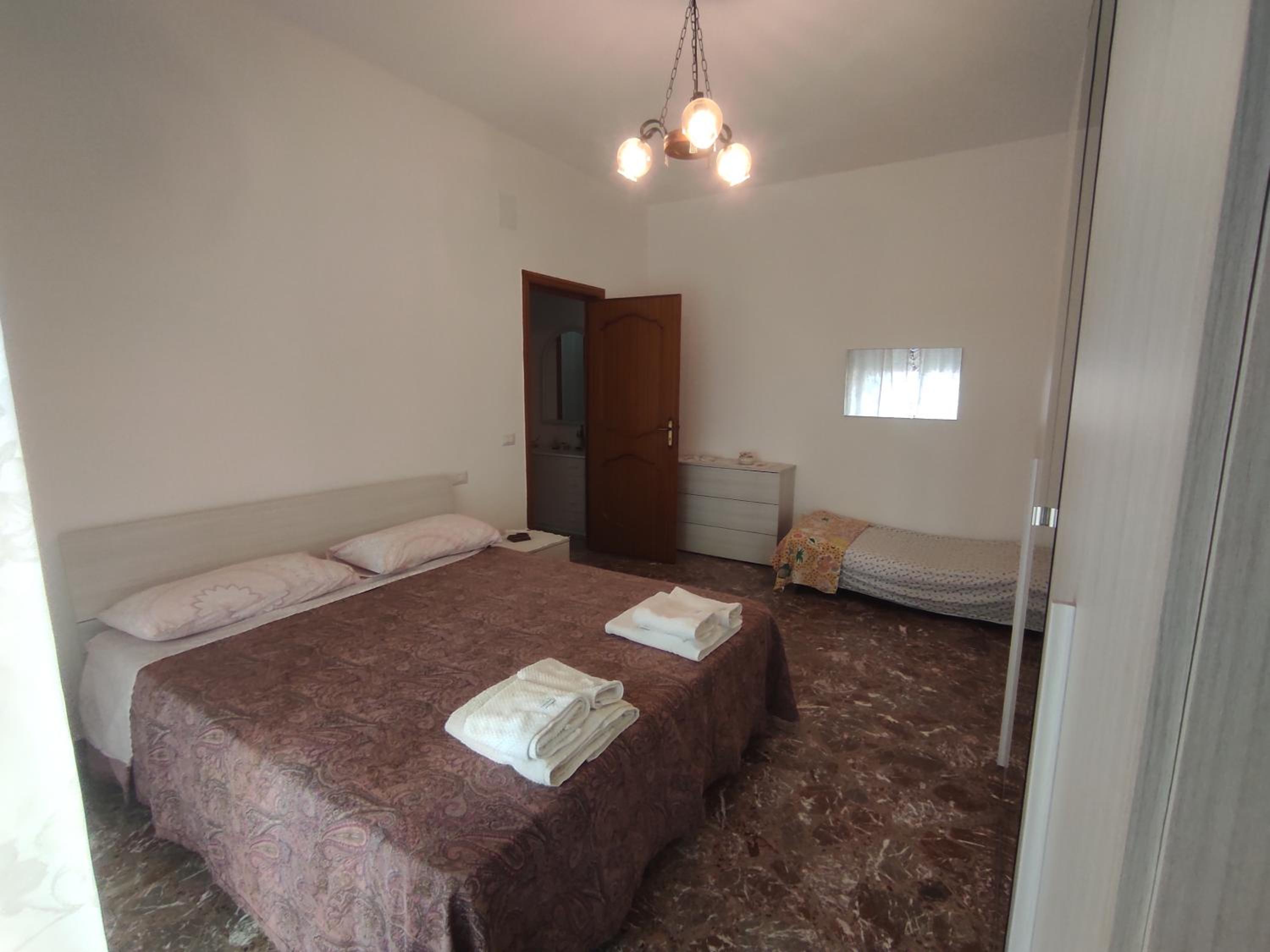 Casa Massafra en Massafra — bedroom