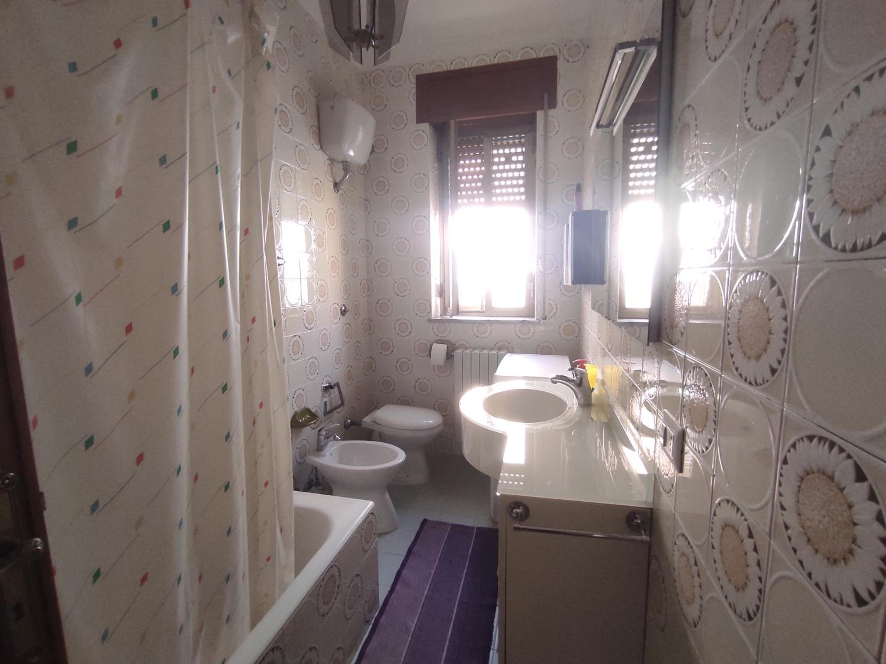 Casa Massafra en Massafra — bathroom