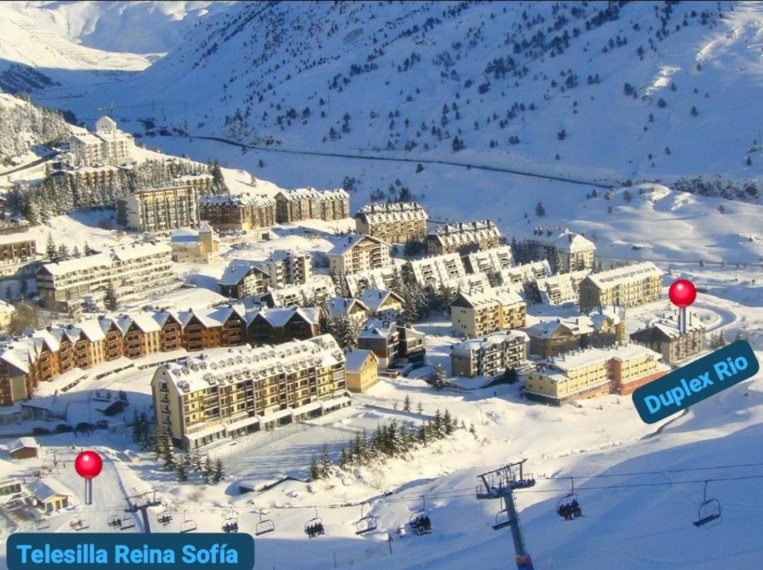 Dúplex Río Candanchú-Astún pie de pista