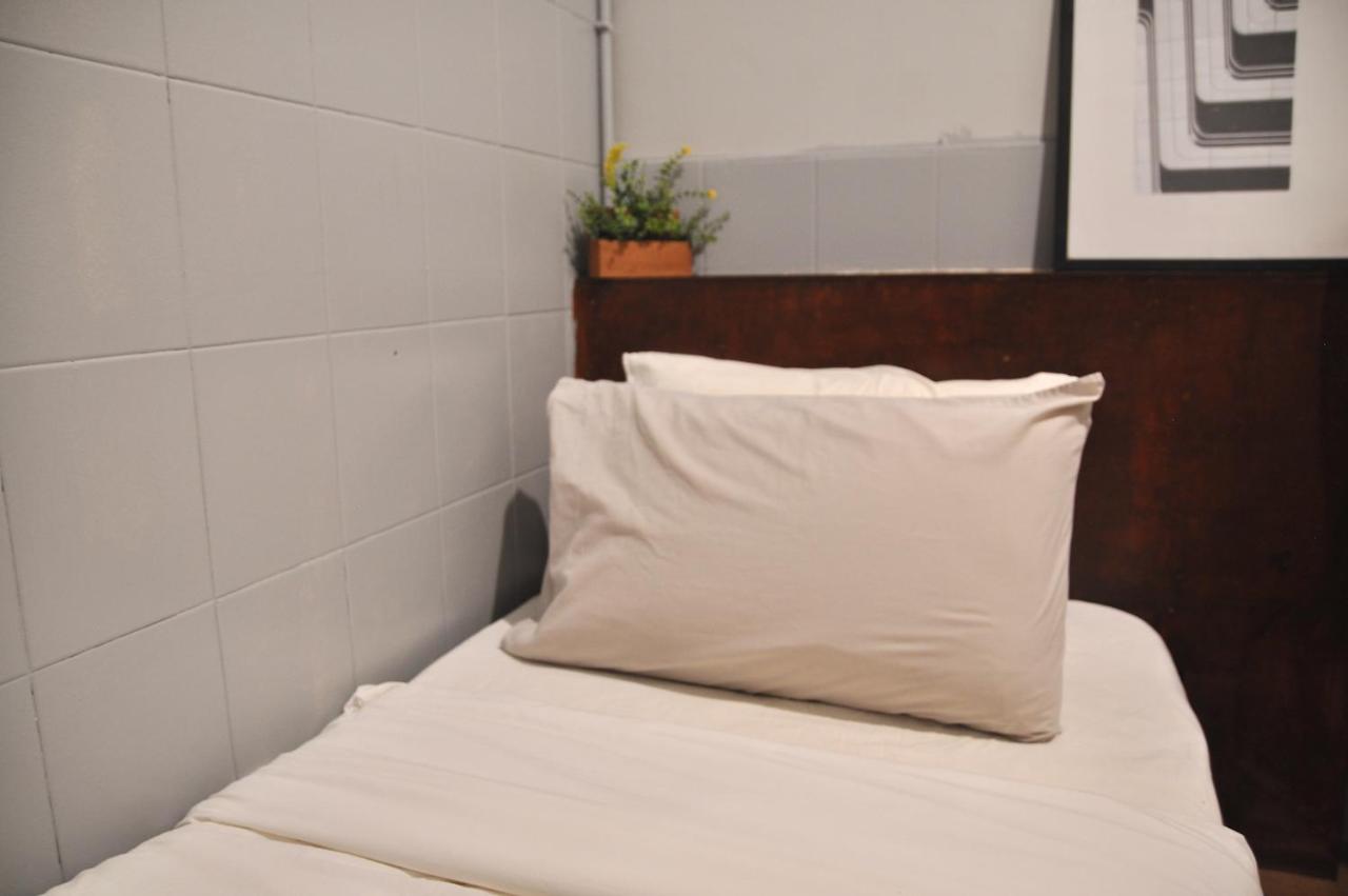 GRAYHAUS Guest House