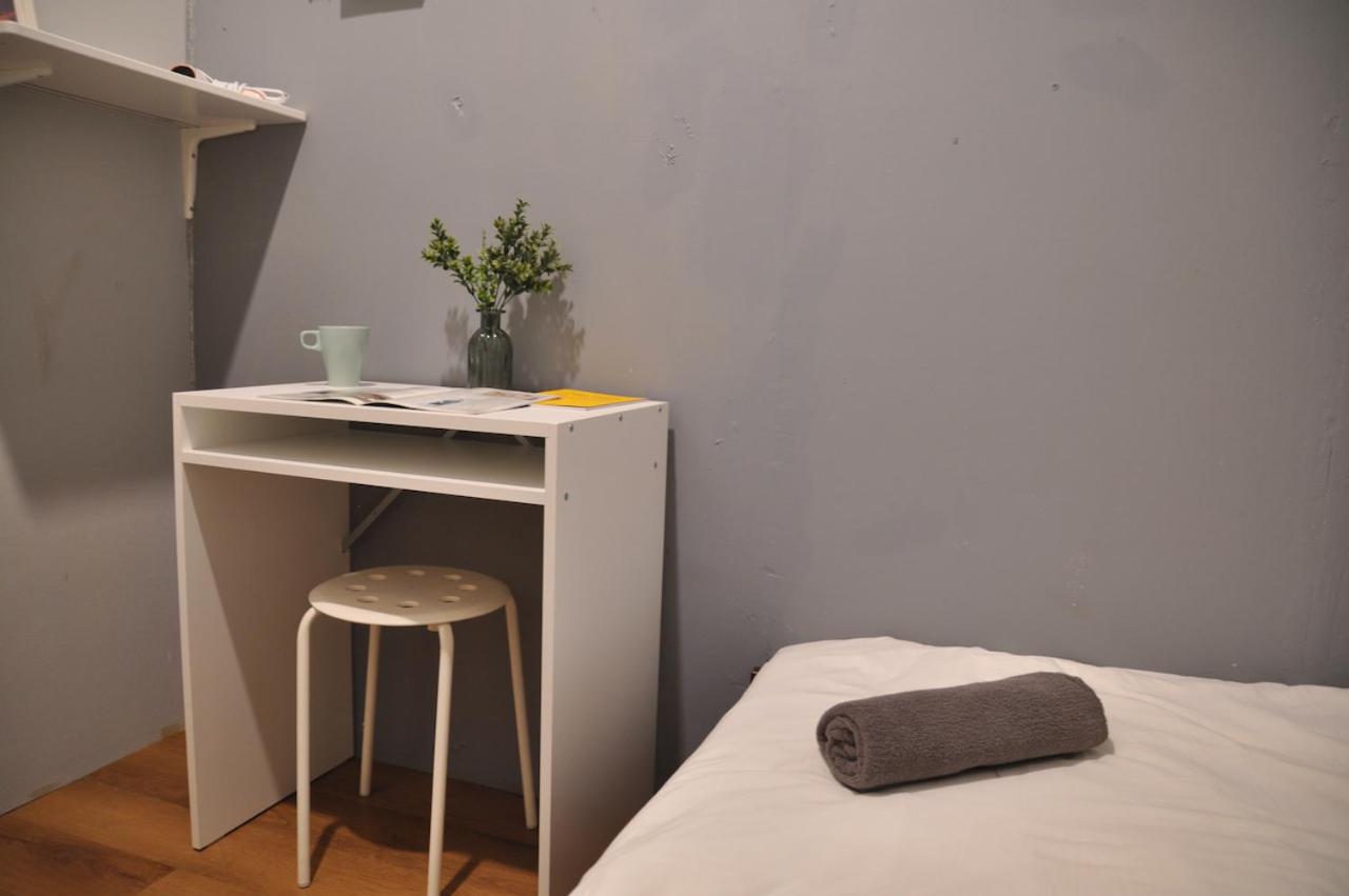 GRAYHAUS Guest House