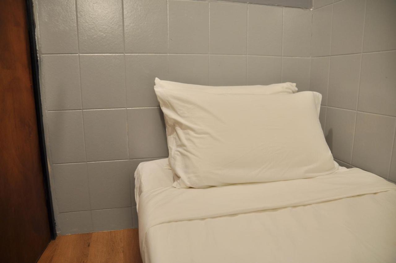 GRAYHAUS Guest House