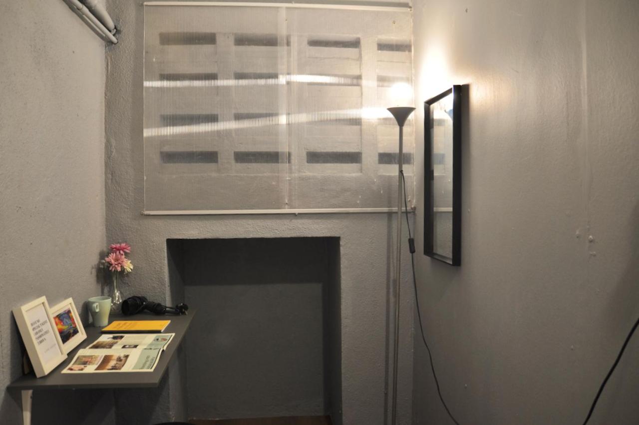 GRAYHAUS Guest House