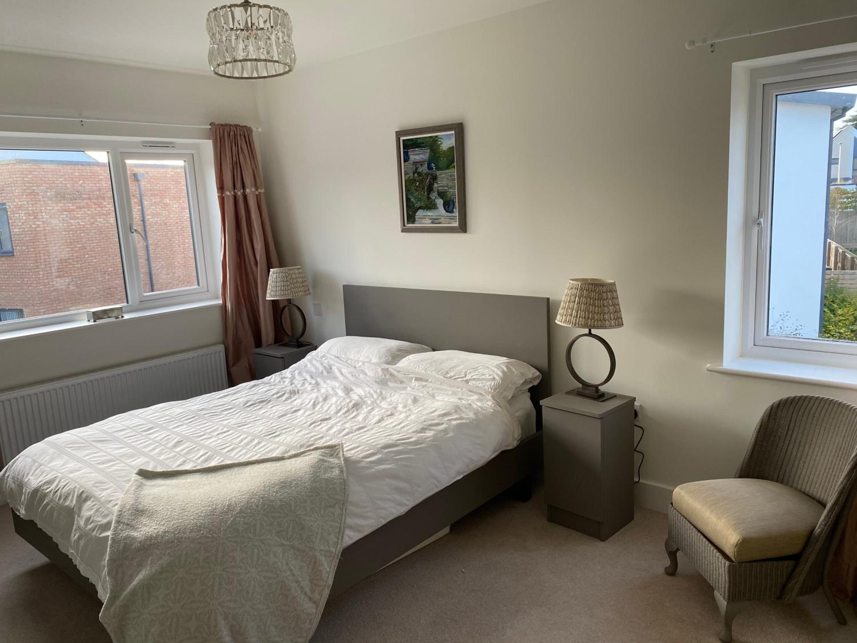 Impeccable 3-Bed House - Topsham Exeter view 5