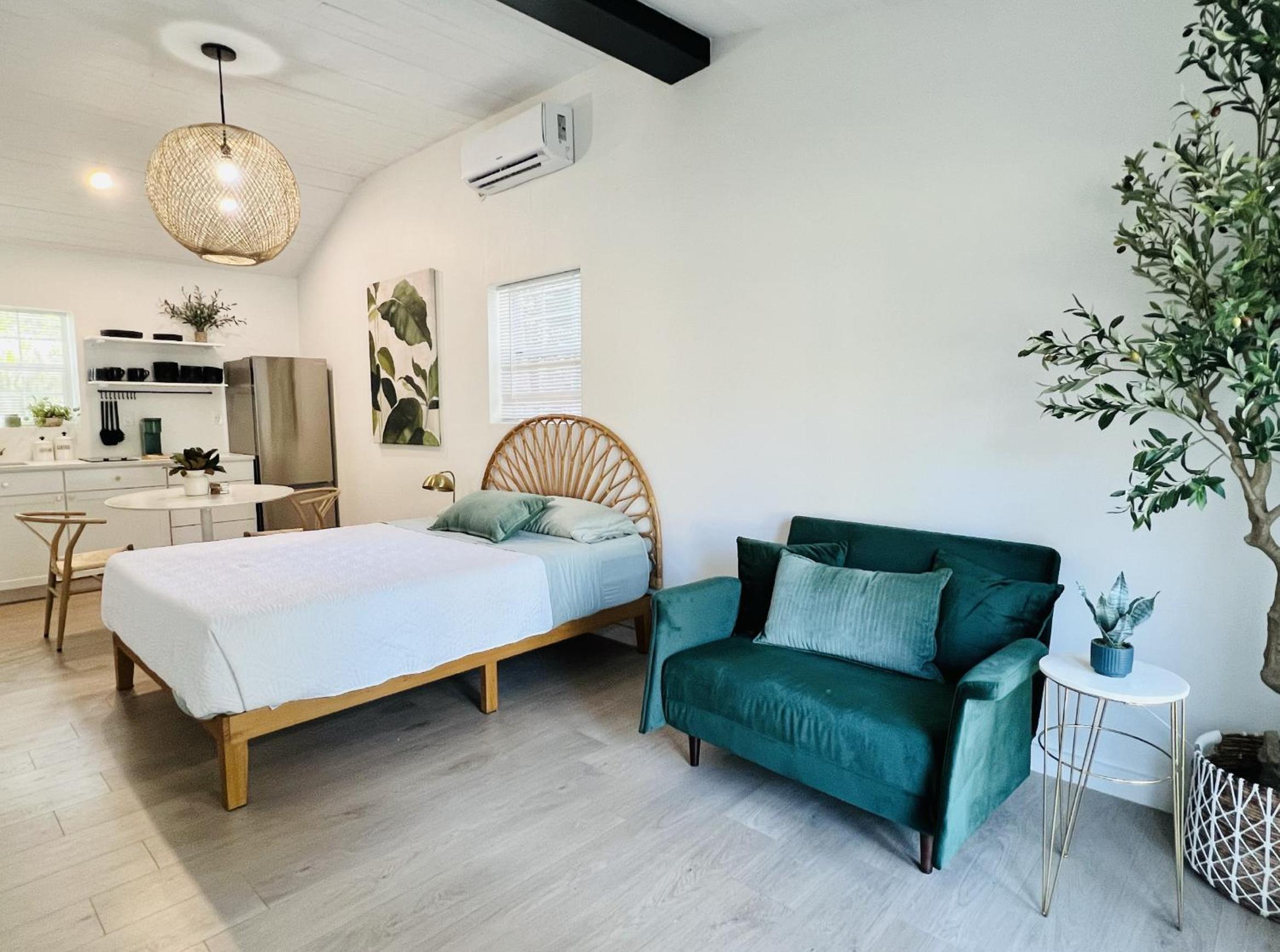 Coastal Cabana By Vilano view 4