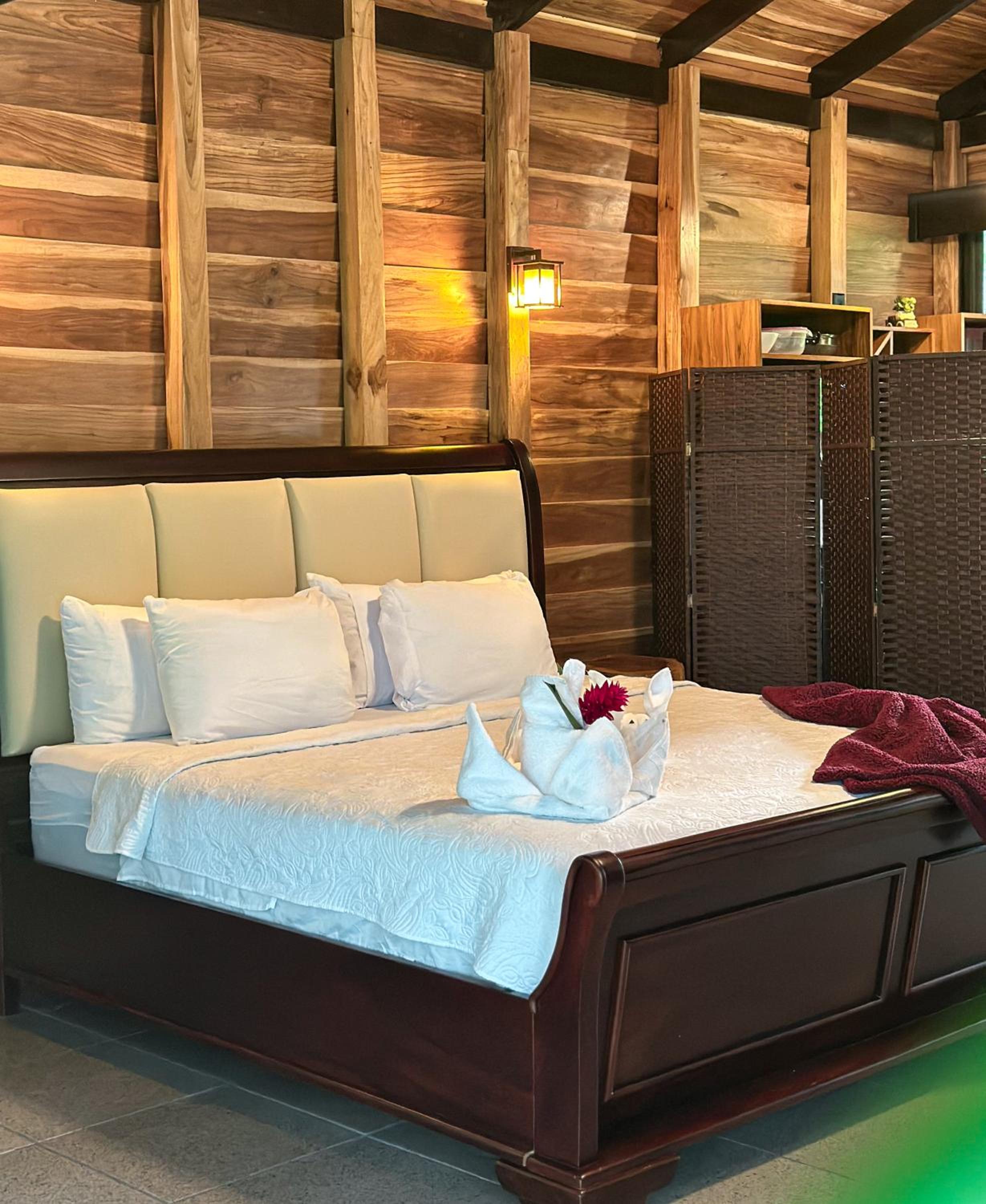 Green Forest Villa