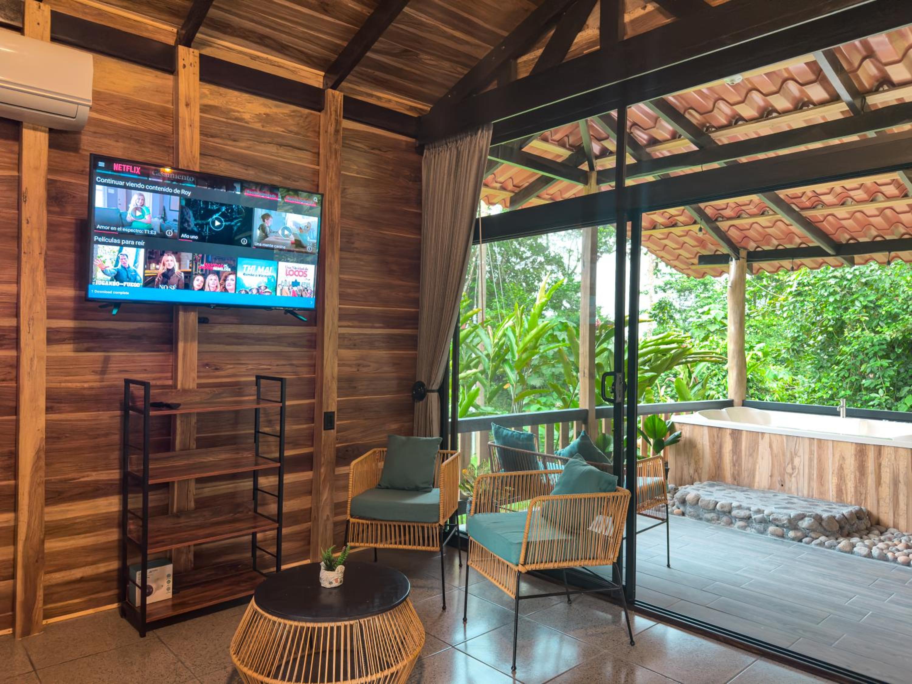 Green Forest Villa