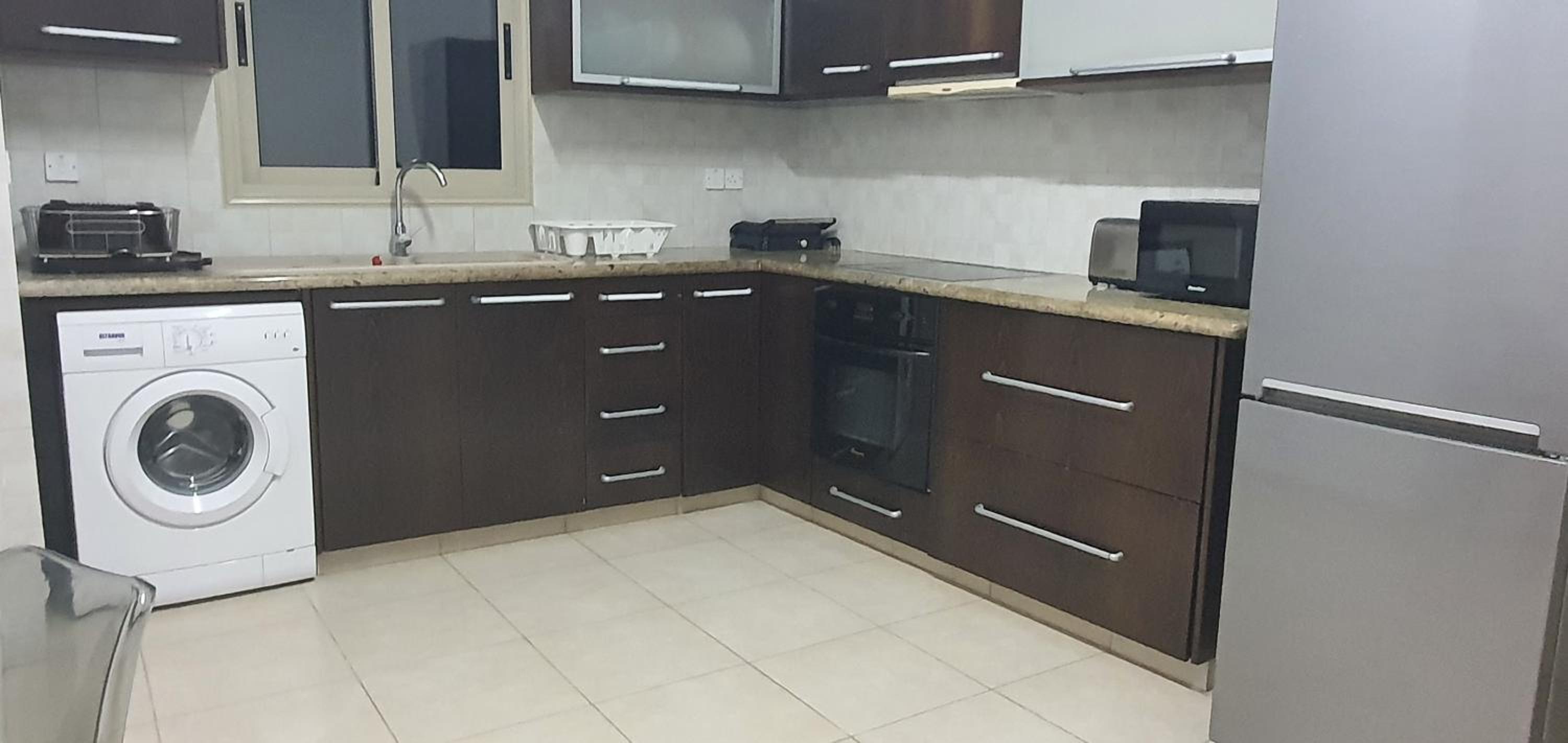 BLUE LUXURY APARTMENT (BREAKBOOKING CY-SERVICES LTD)