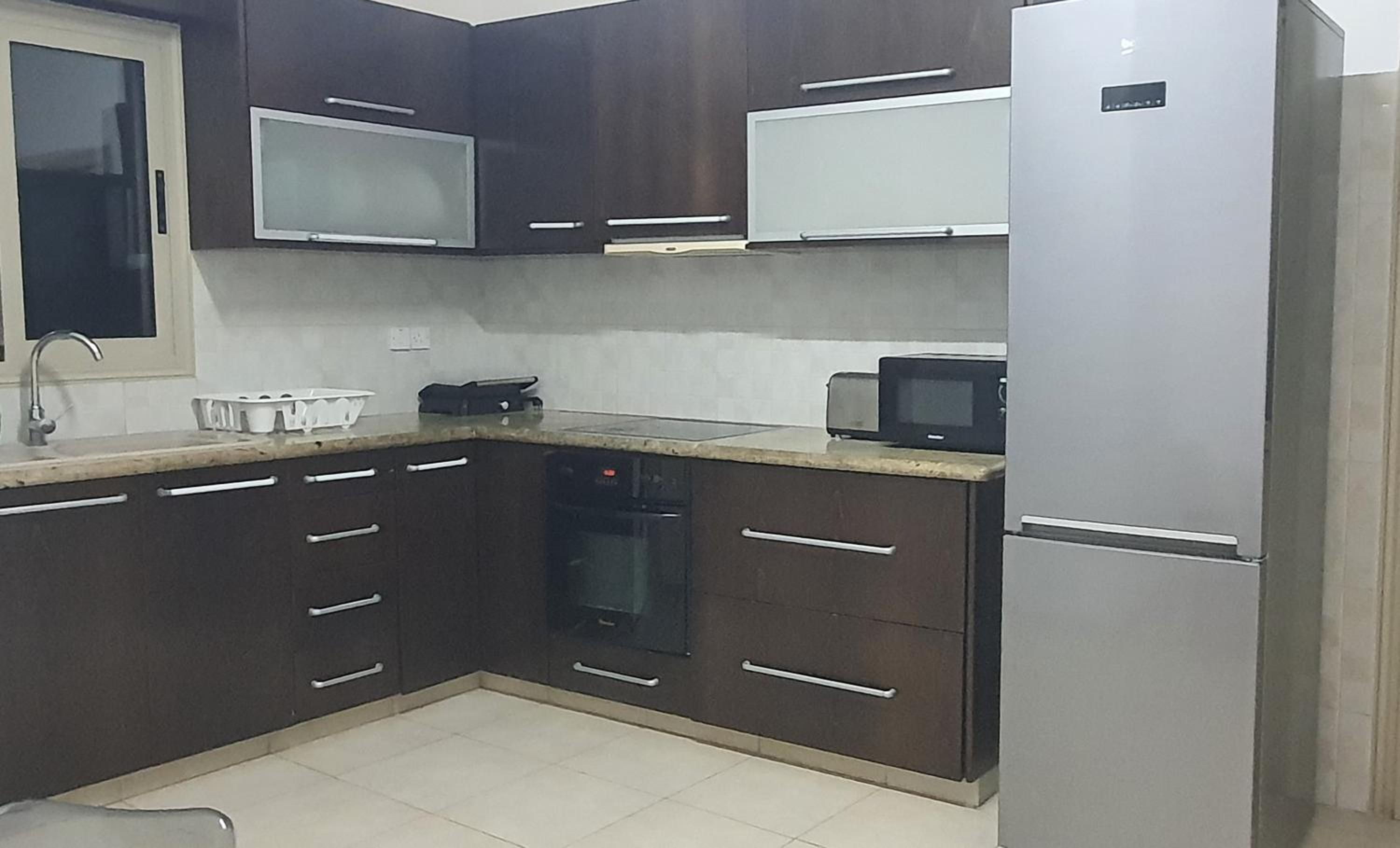 BLUE LUXURY APARTMENT (BREAKBOOKING CY-SERVICES LTD)