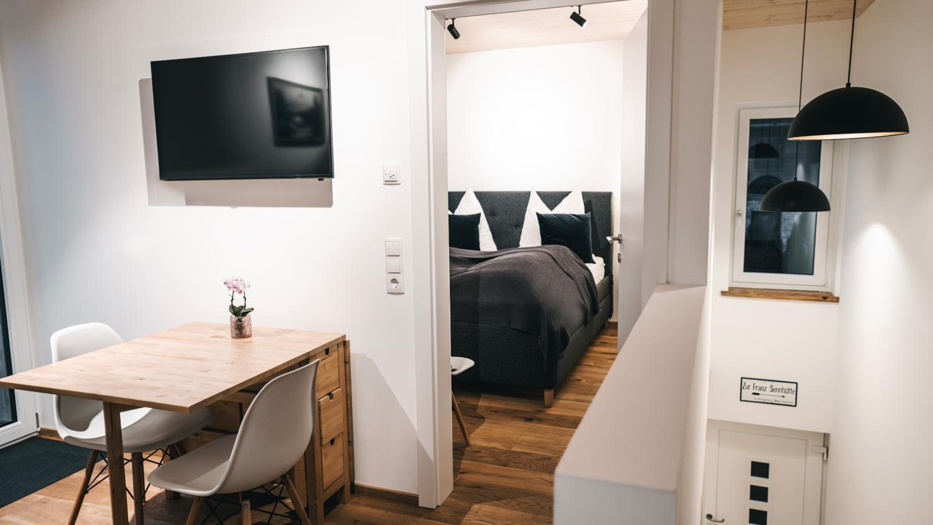 Apartment Lola