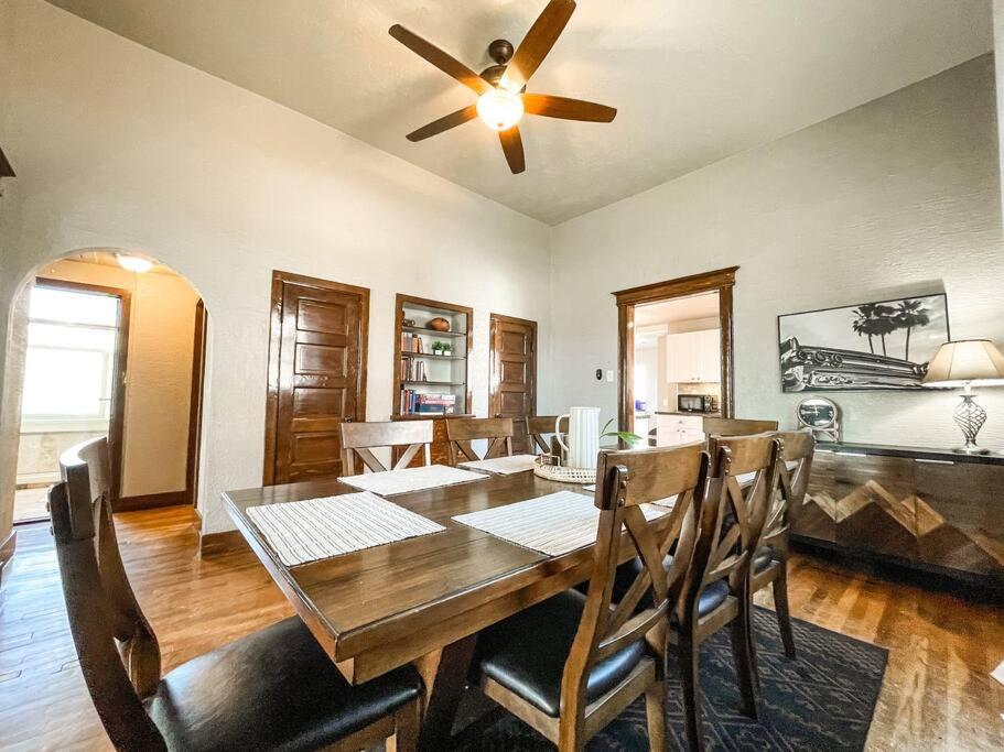 Blue Barn West Side Getaway mins to center, trails view 5