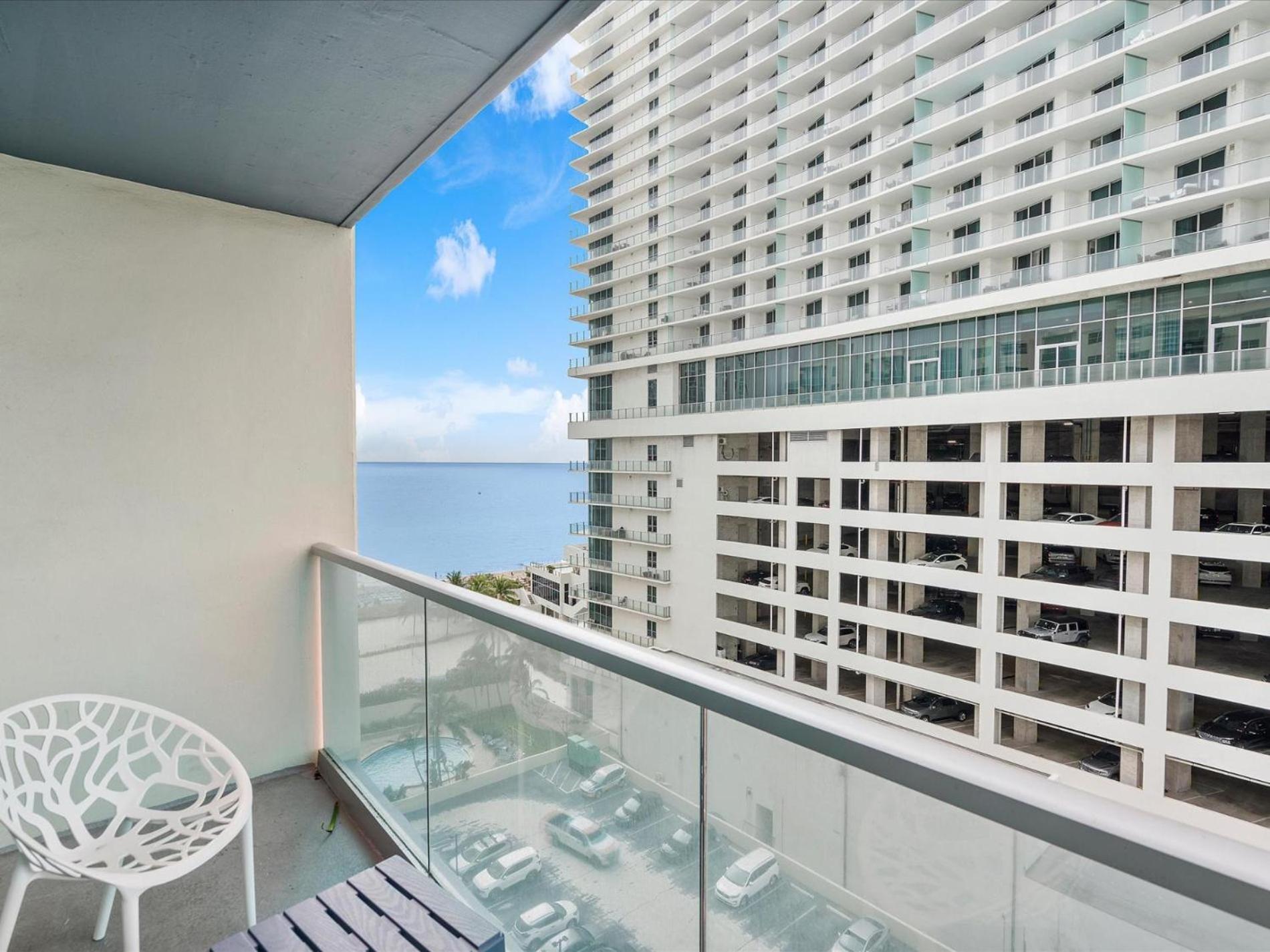 Ocean View 1 bed Sian 11th floor Miami