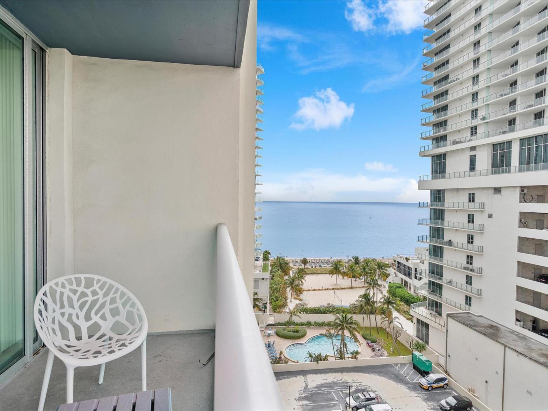 Ocean View 1 bed Sian 11th floor Miami