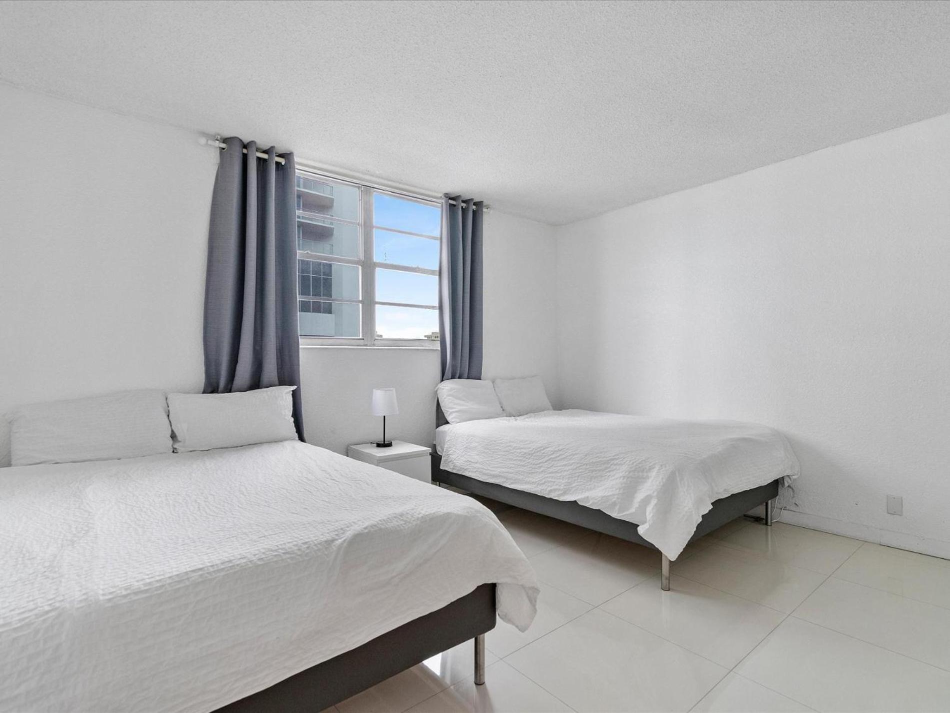Ocean View 1 bed Sian 11th floor Miami