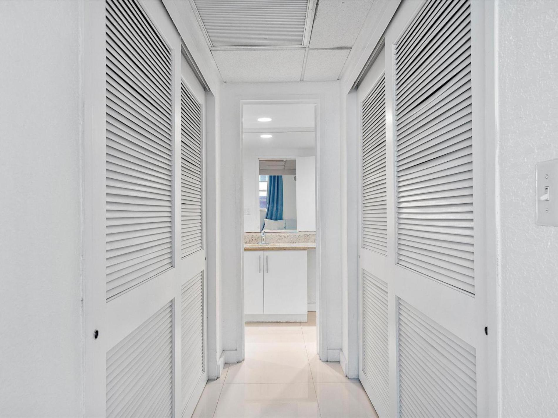Ocean View 1 bed Sian 11th floor Miami