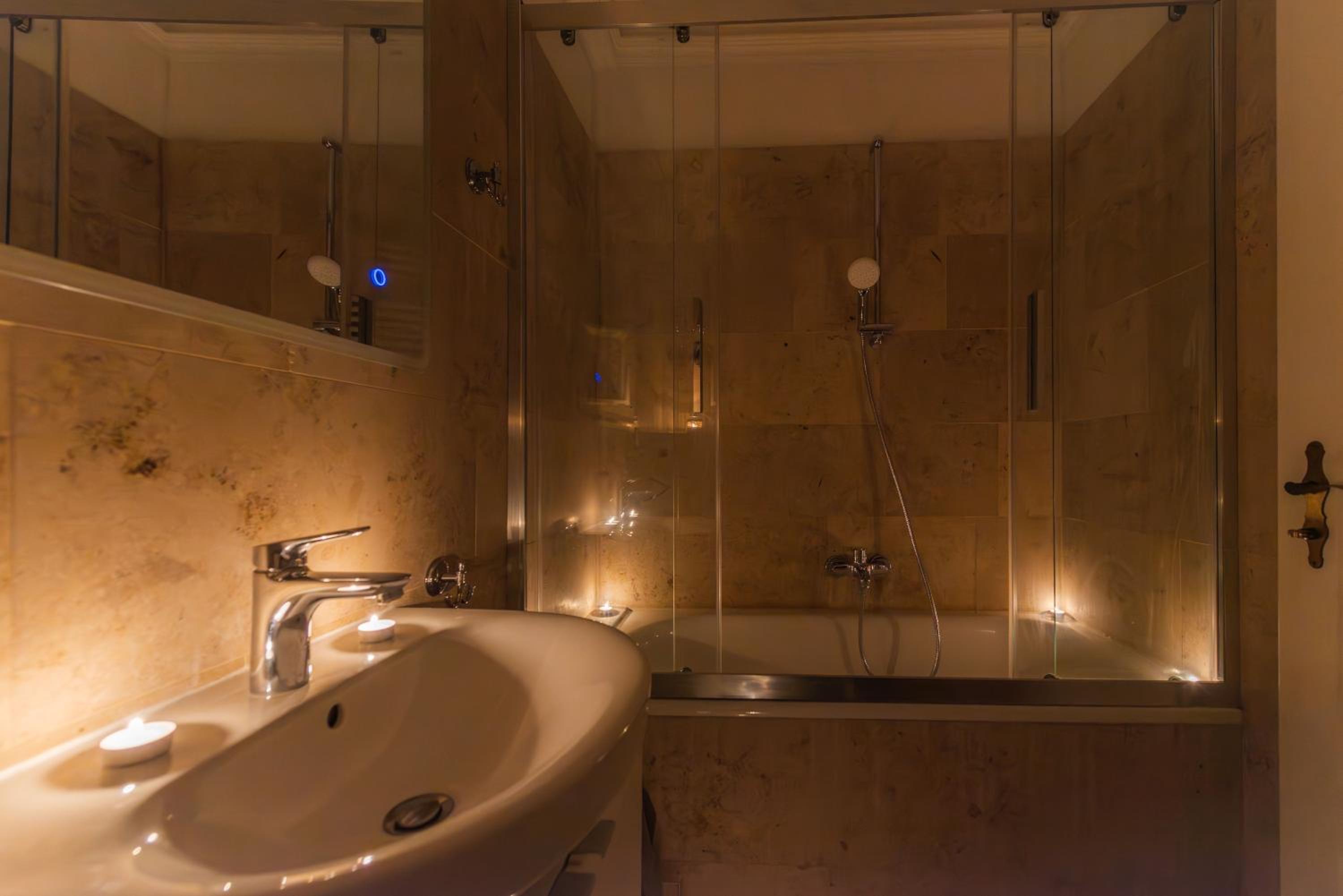 Lux Central Apartment