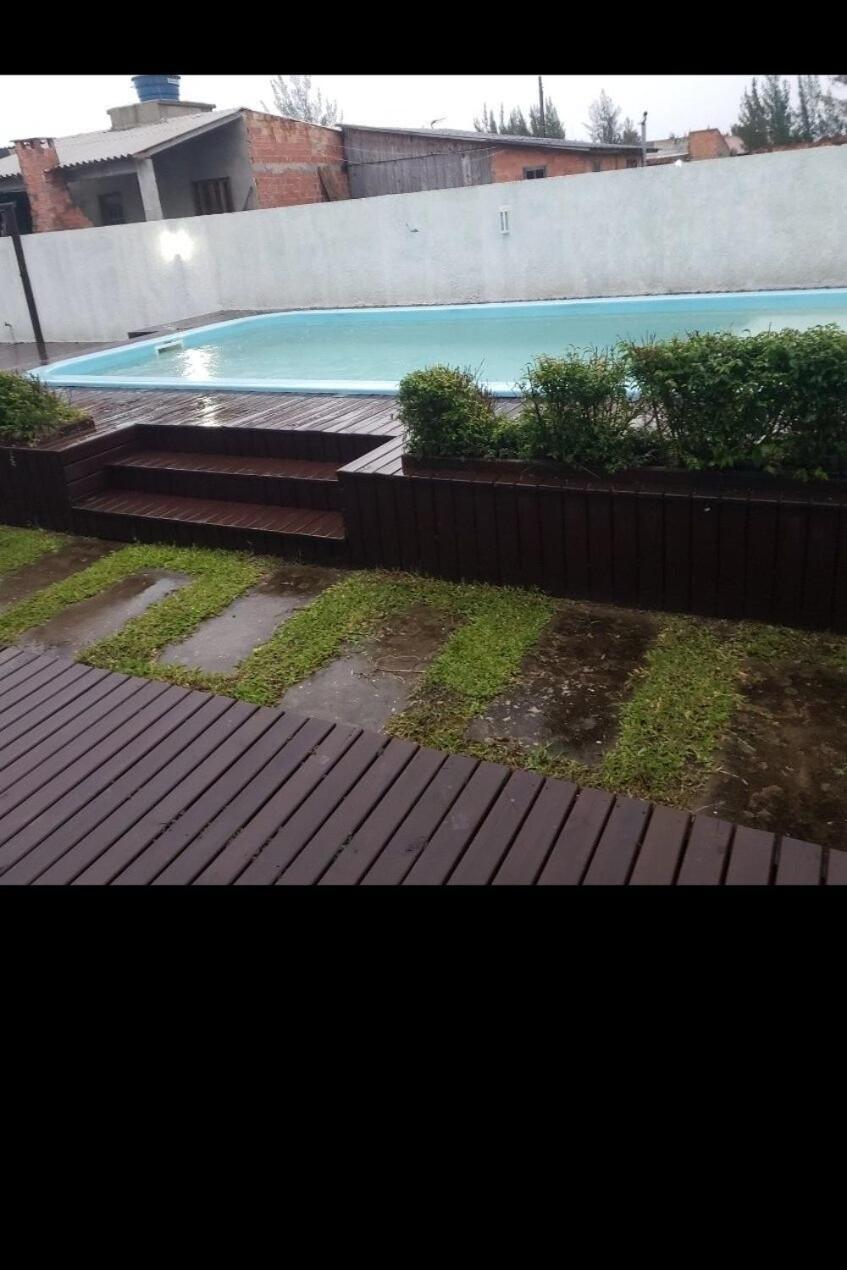 Sobrados com suíte e sacada vista ao mar