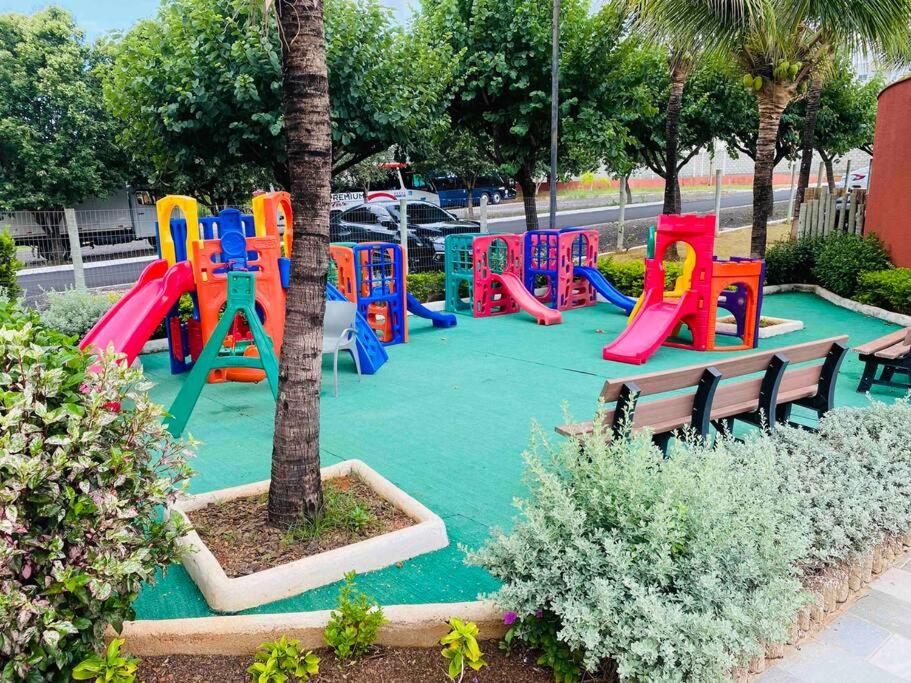 Flat no Lagoa Quente Parques e Hotéis - Caldas Novas - GO