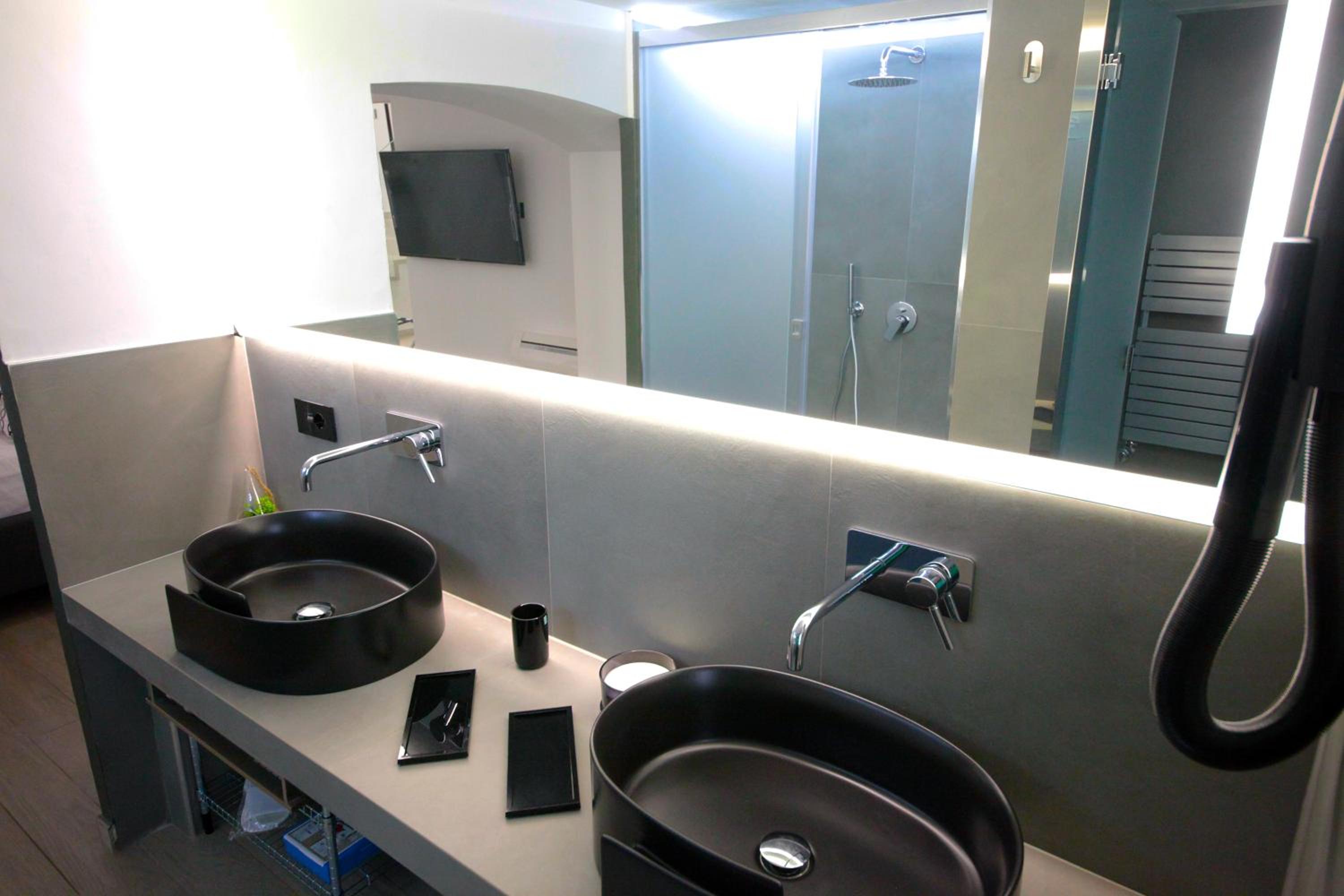 DIVA SUITE