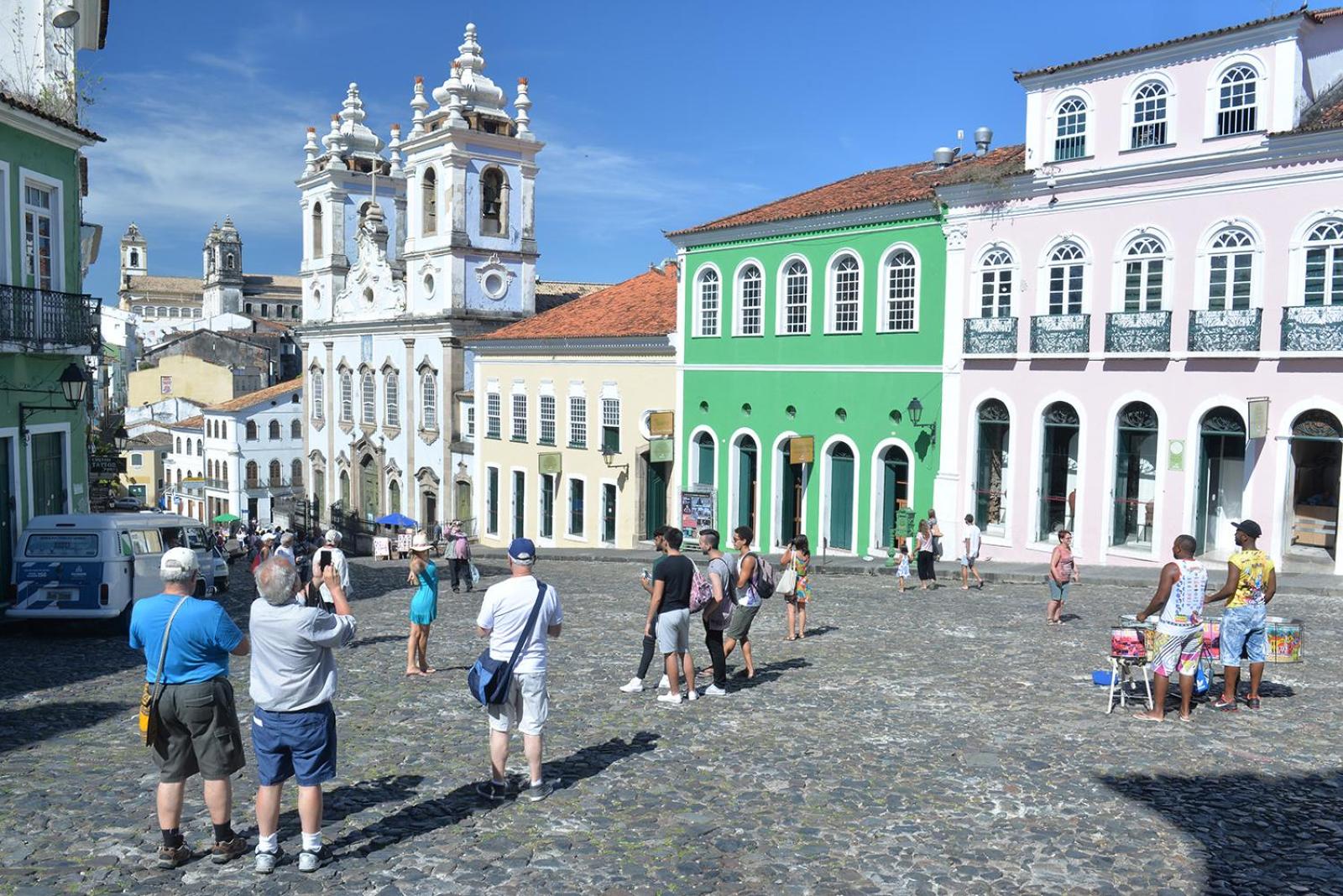 CARNAVAL KITNET COMPLETA no PELOURINHO SALVADOR BAHIA