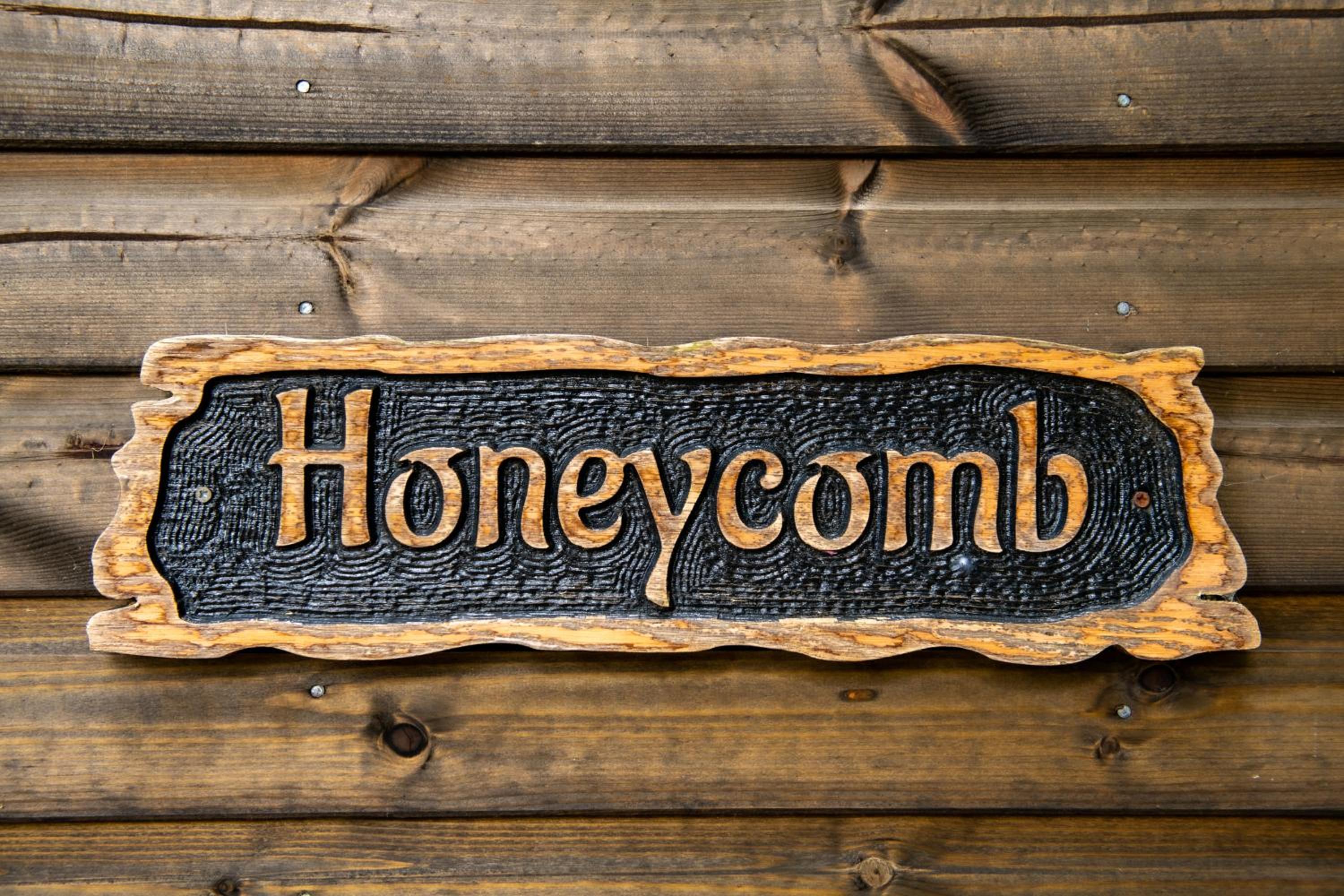 Honeycomb Treehouse in the Heart of Dorset view 2