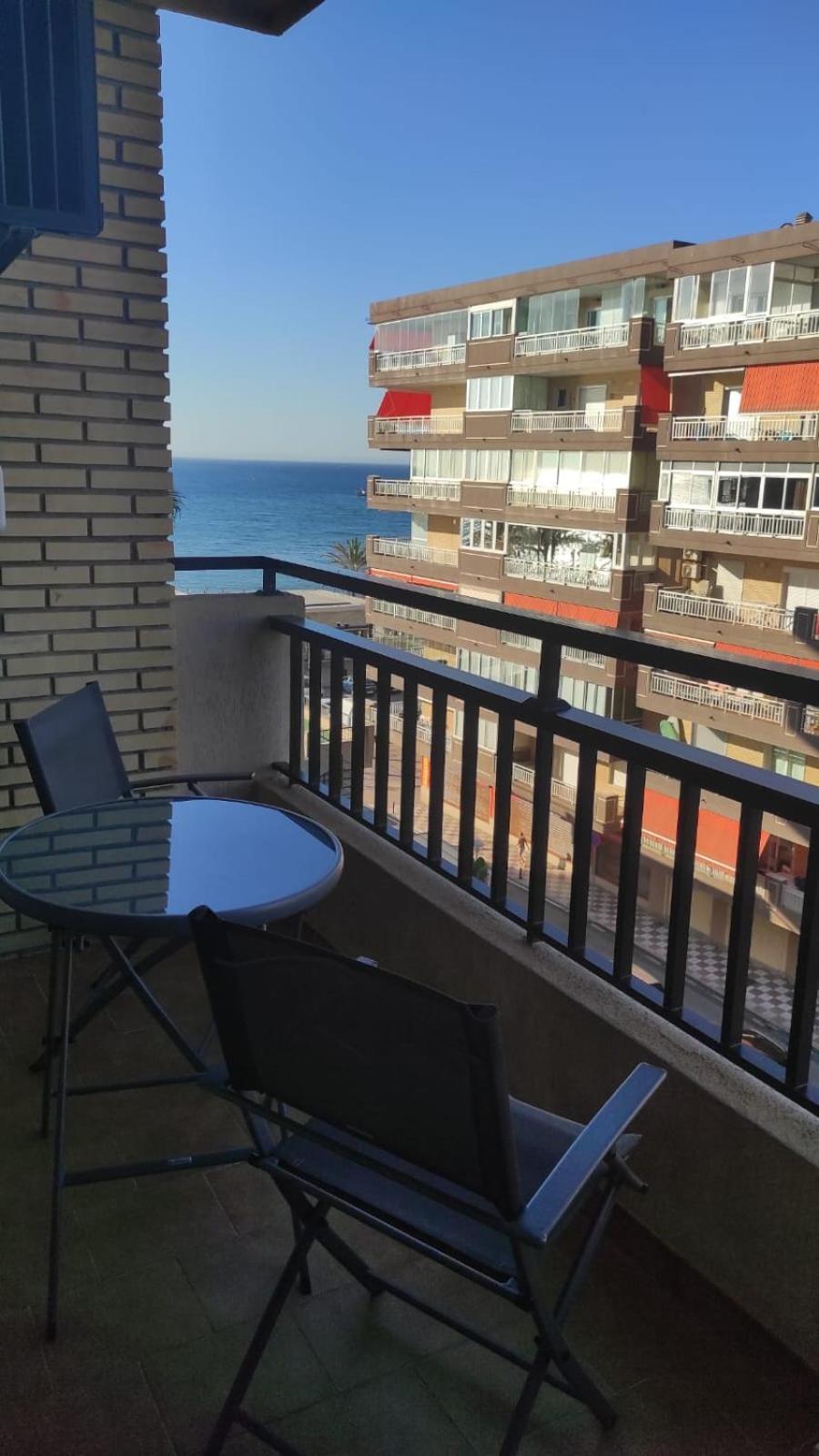 APARTAMENTO RONDA 4 BOLICHES Primera línea de playa
