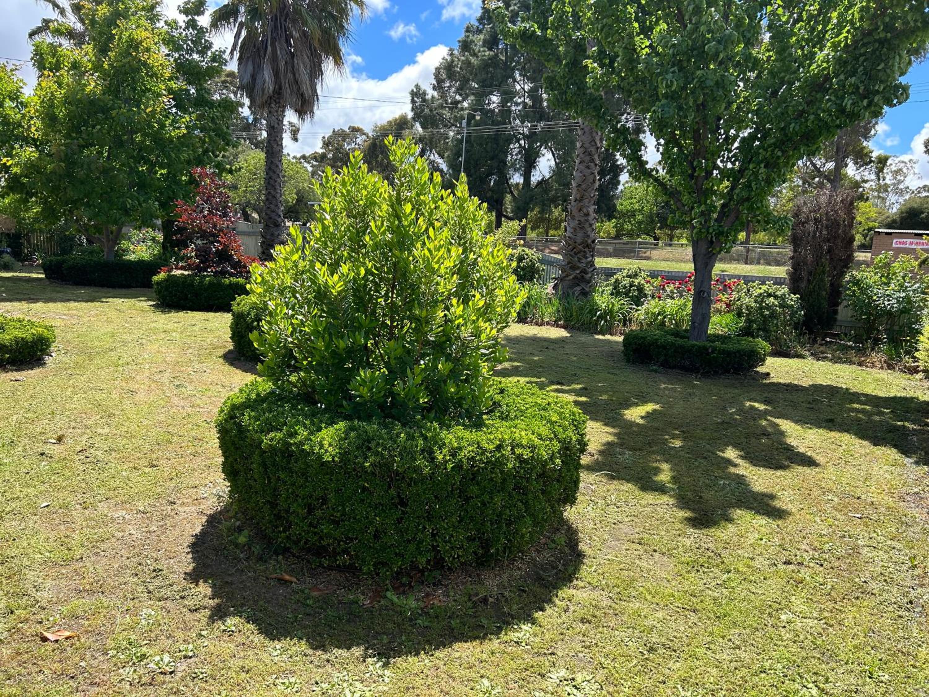 St Arnaud Historic Dundrennan with 5 bedrooms