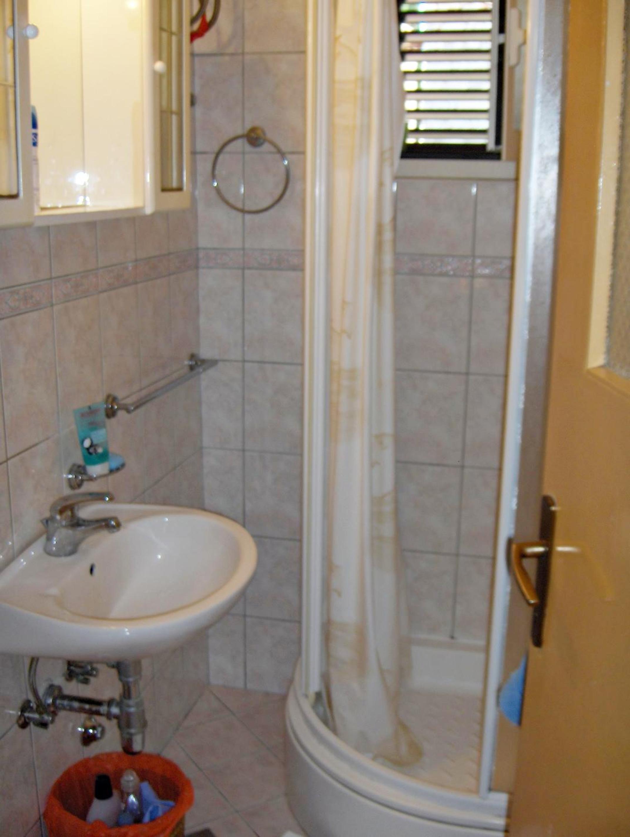 Guest House Roza
