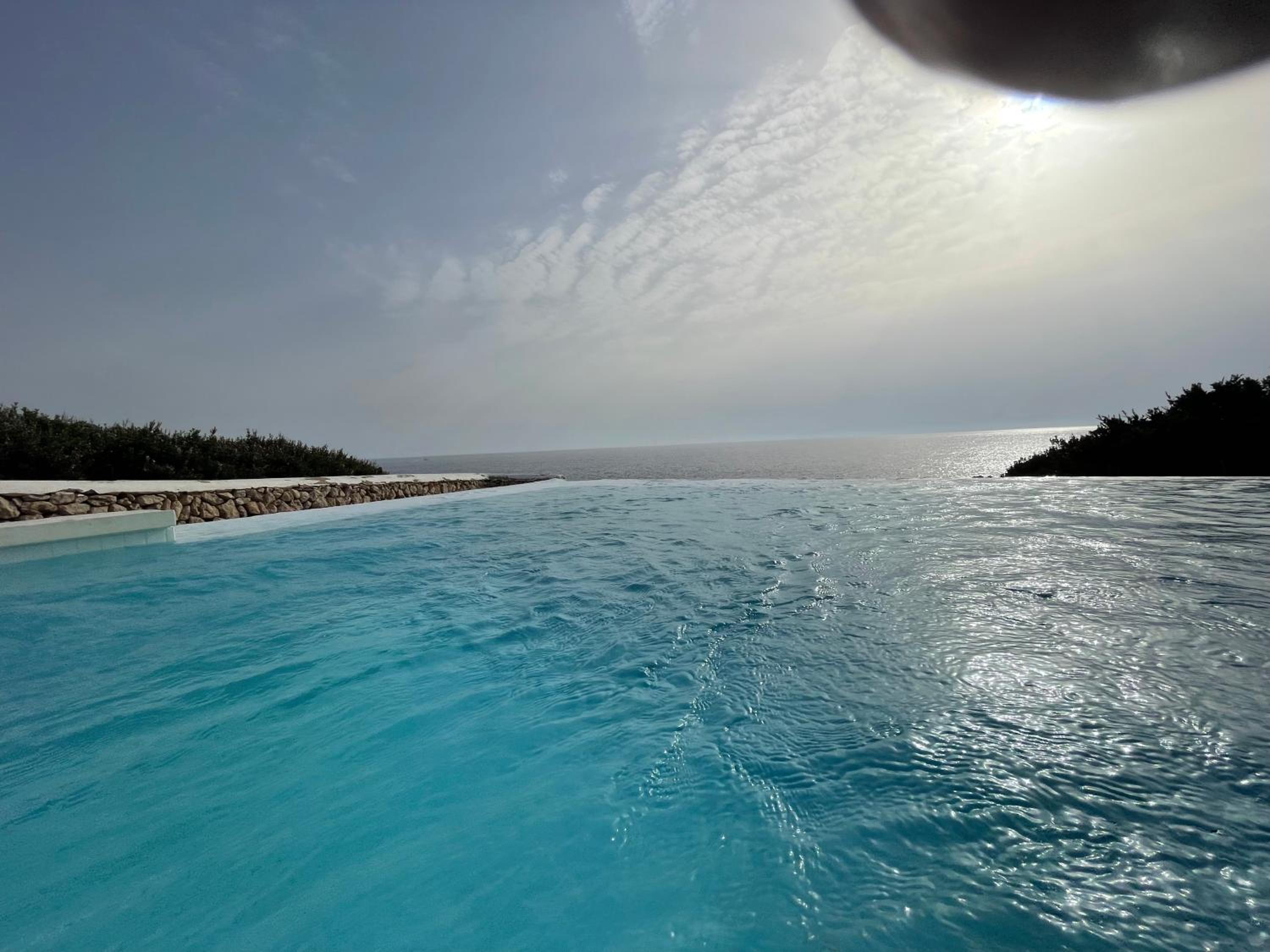 Binisamar Infinity Pool over the sea