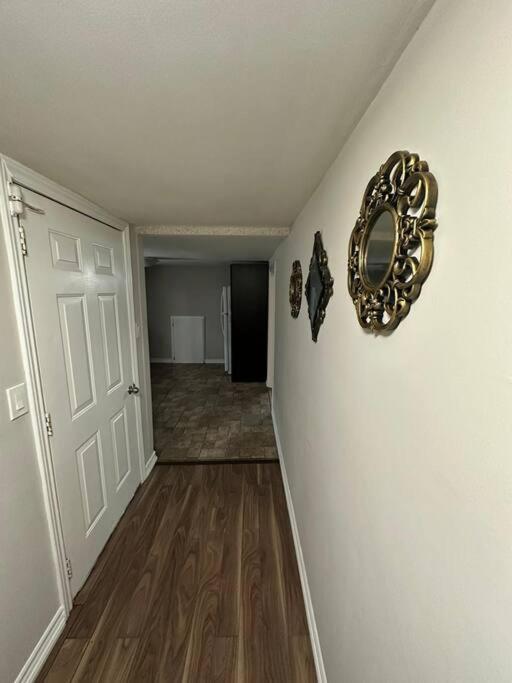 Private room with TVnetflix and free parking