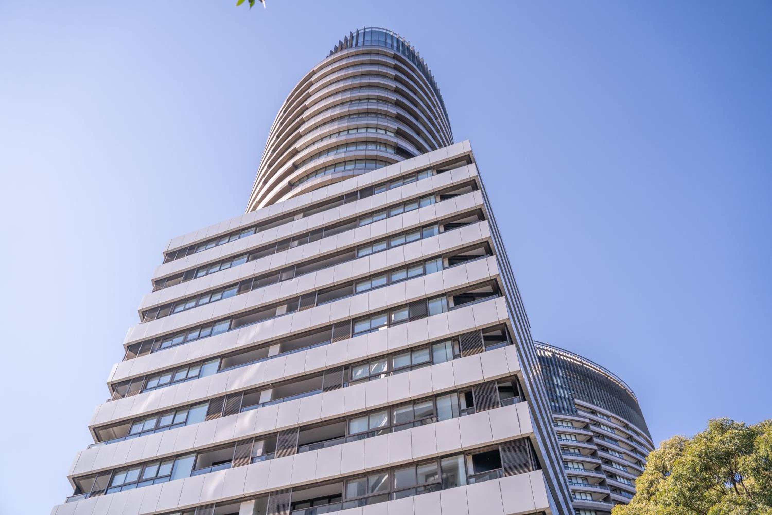 Olympic Park 2 Bedrooms Charm Family Friend Free Parking