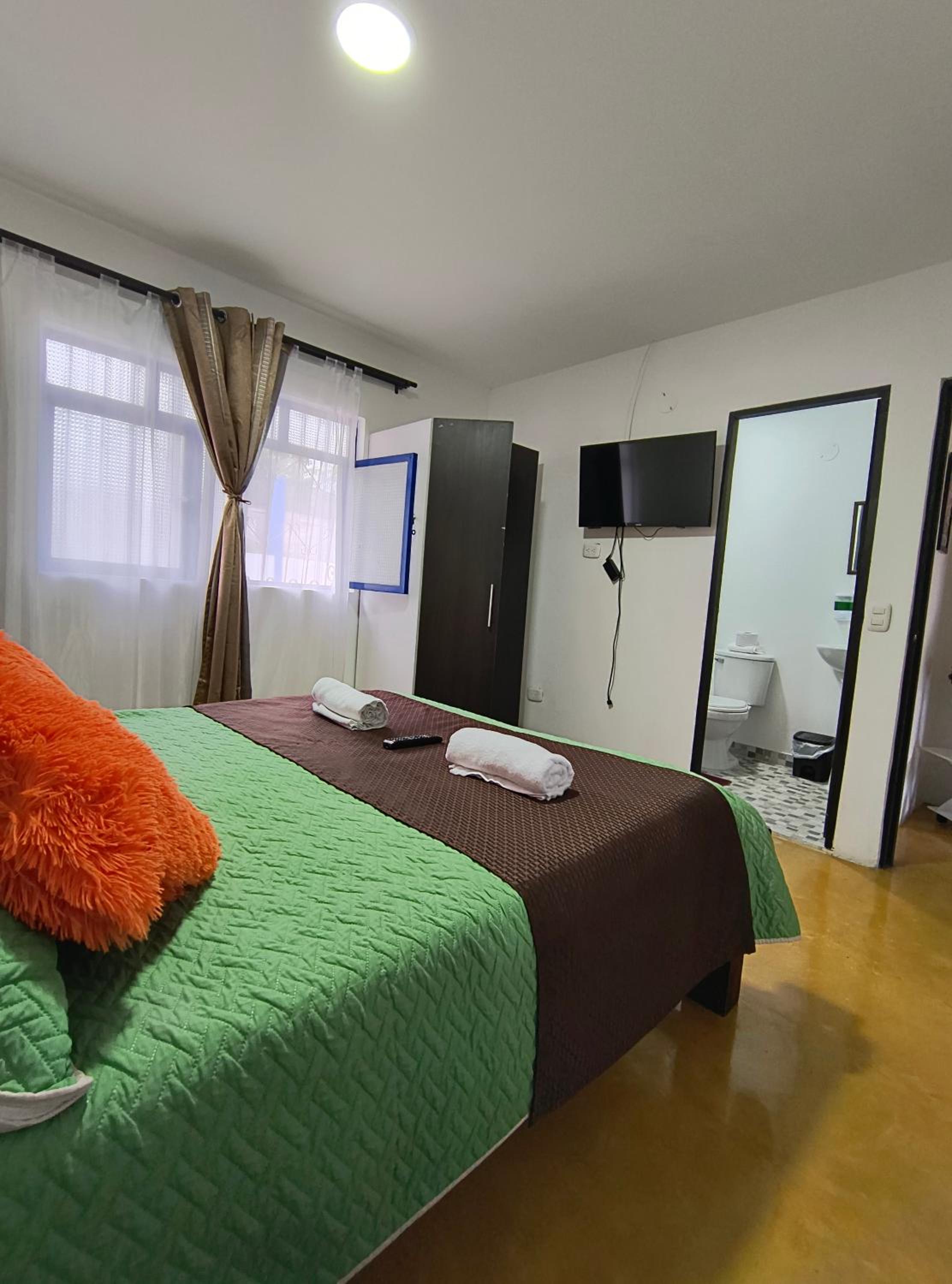Hostal Villa del Sol