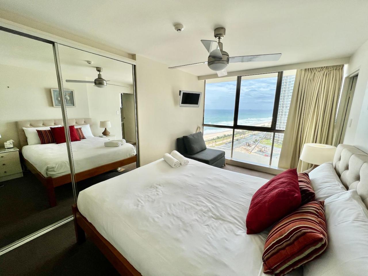 Seacrest, Surfers Beach Front 15A